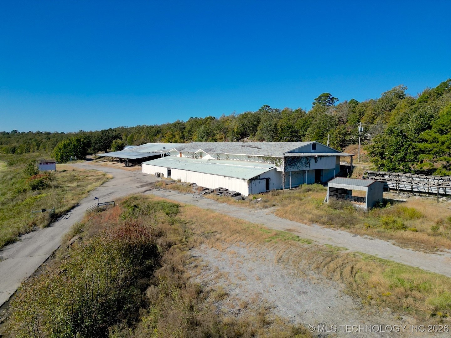 7987 N Highway 69 Property Photo 16