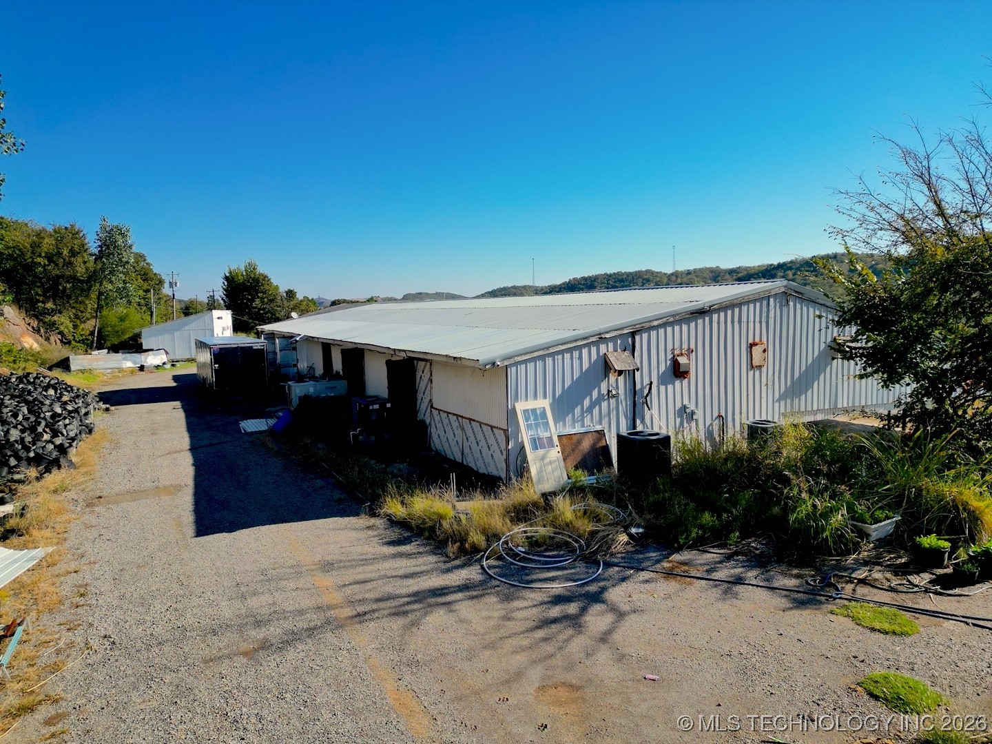 7987 N Highway 69 Property Photo 18