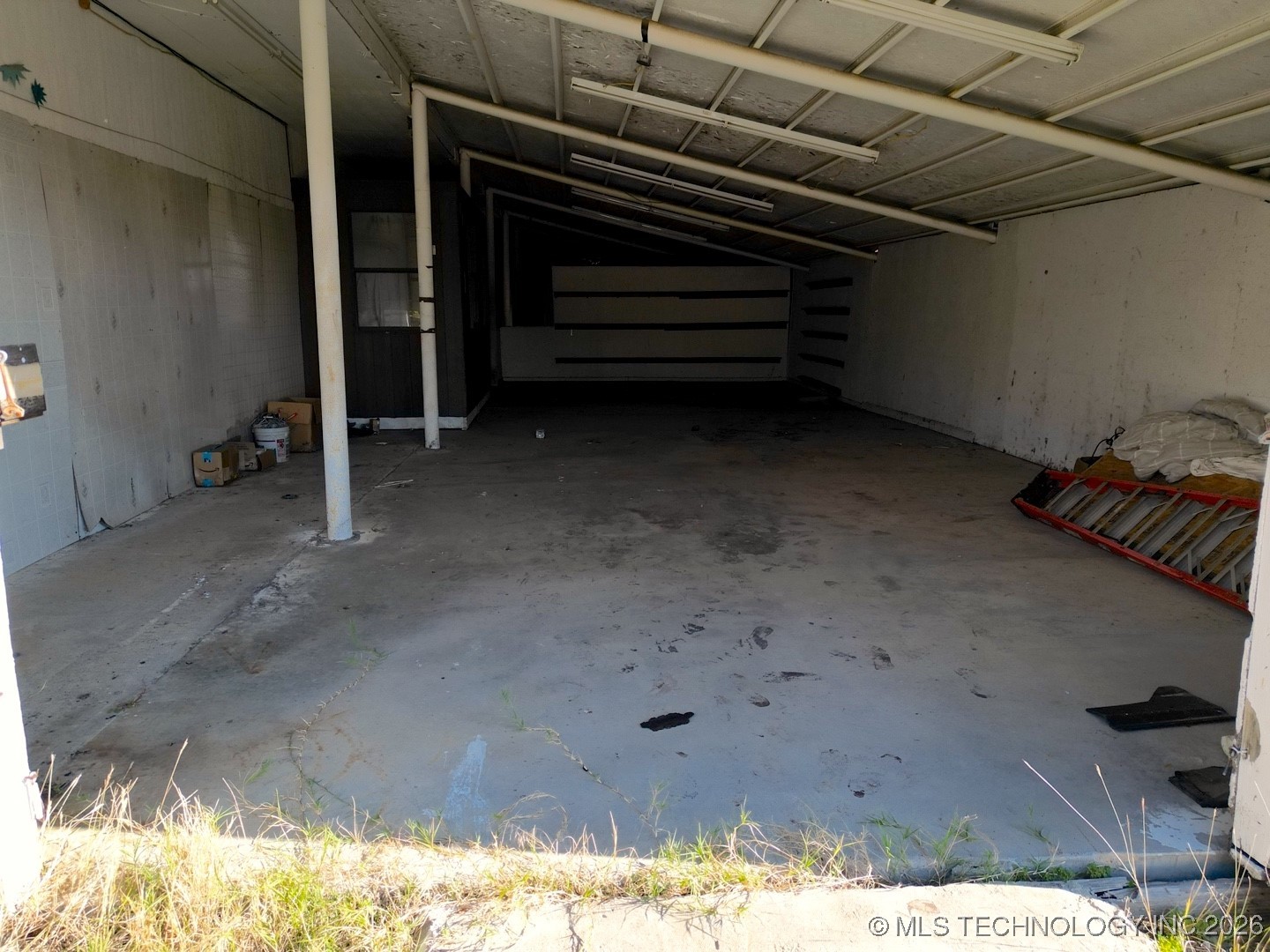 7987 N Highway 69 Property Photo 30