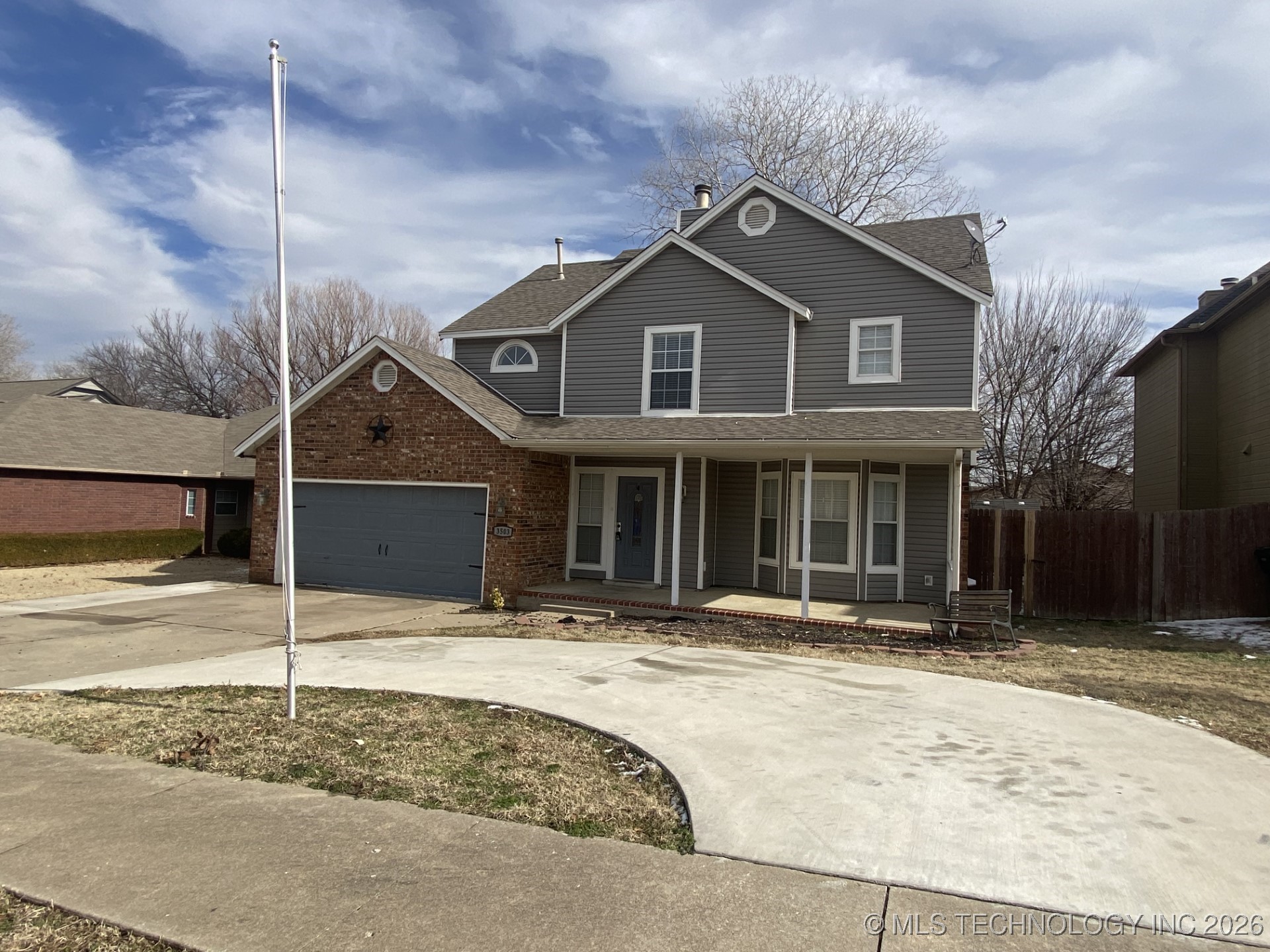 3503 S Dogwood Avenue Property Photo 2