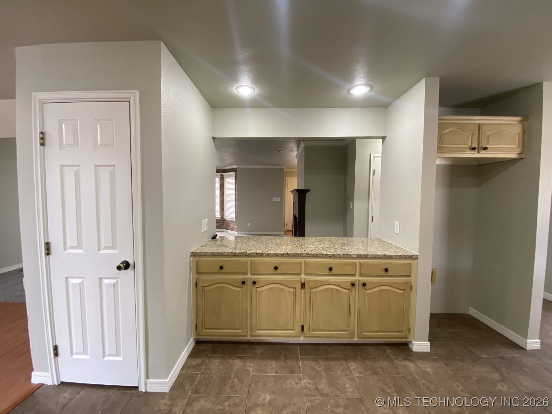 3503 S Dogwood Avenue Property Photo 12