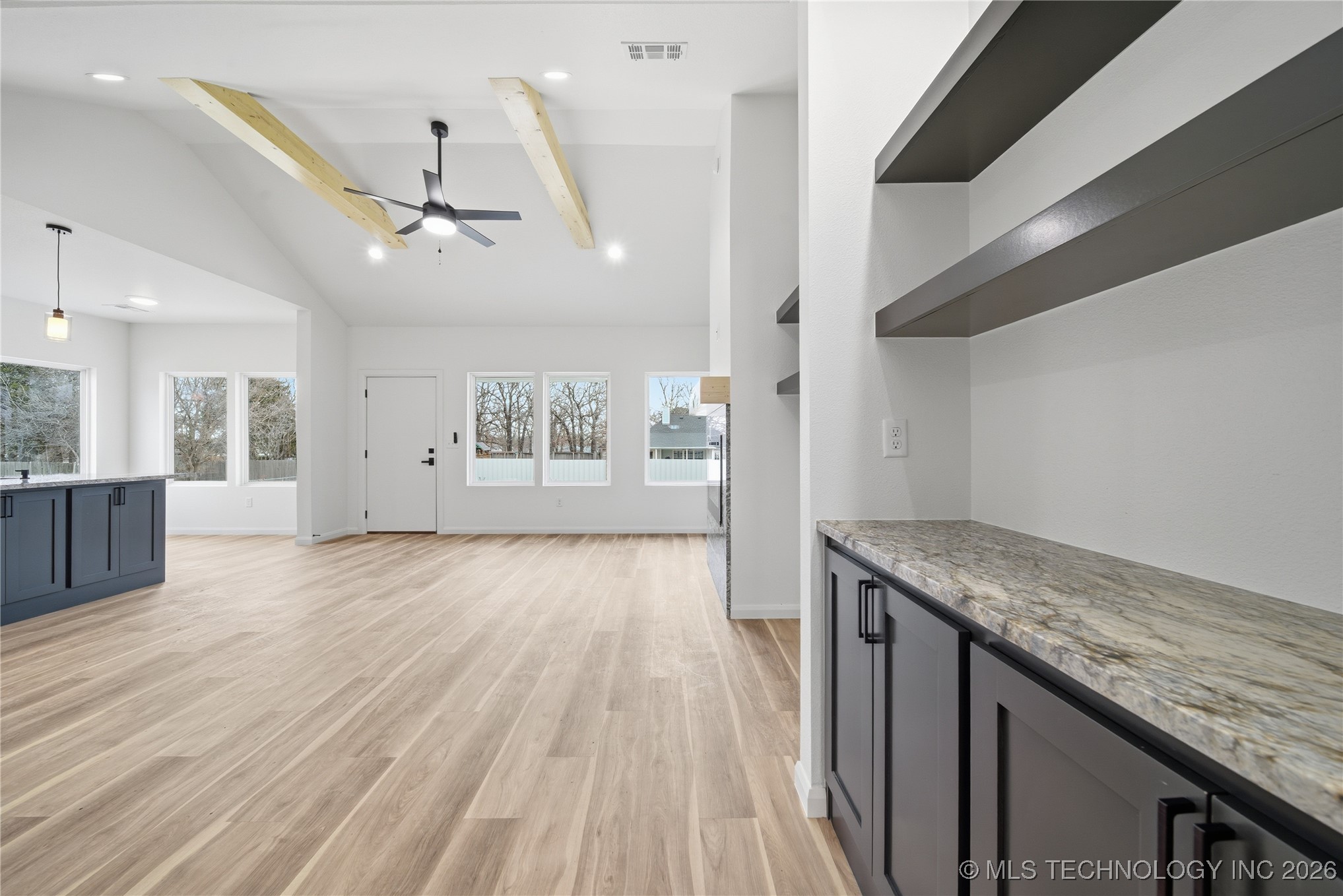 2207 Airport Road W Property Photo 7