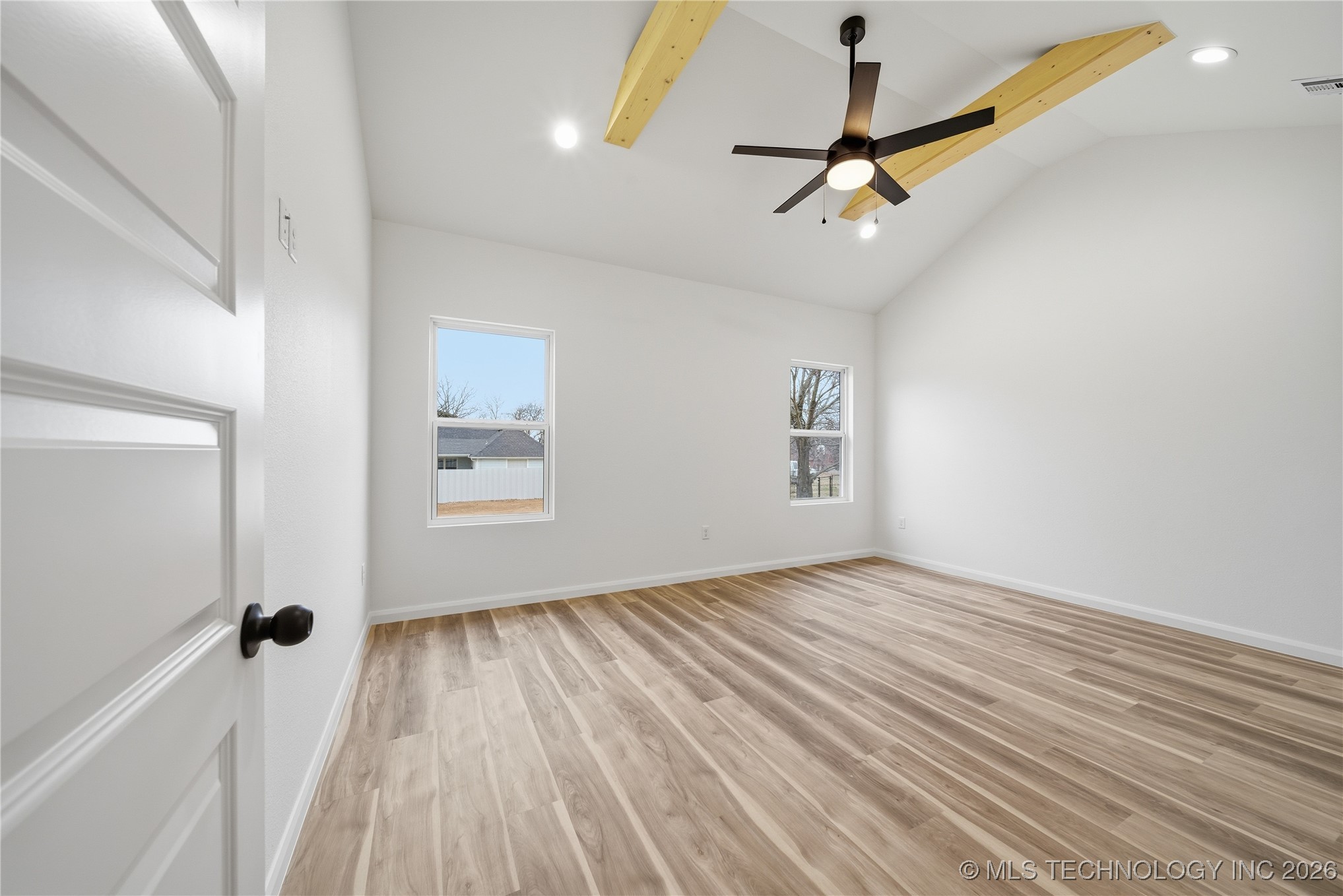 2207 Airport Road W Property Photo 15