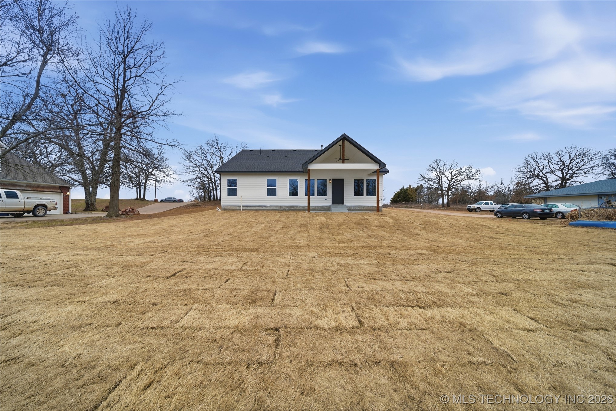 2207 Airport Road W Property Photo 42