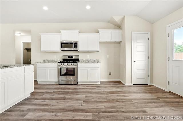 1008 E Richmond Street Property Photo 7