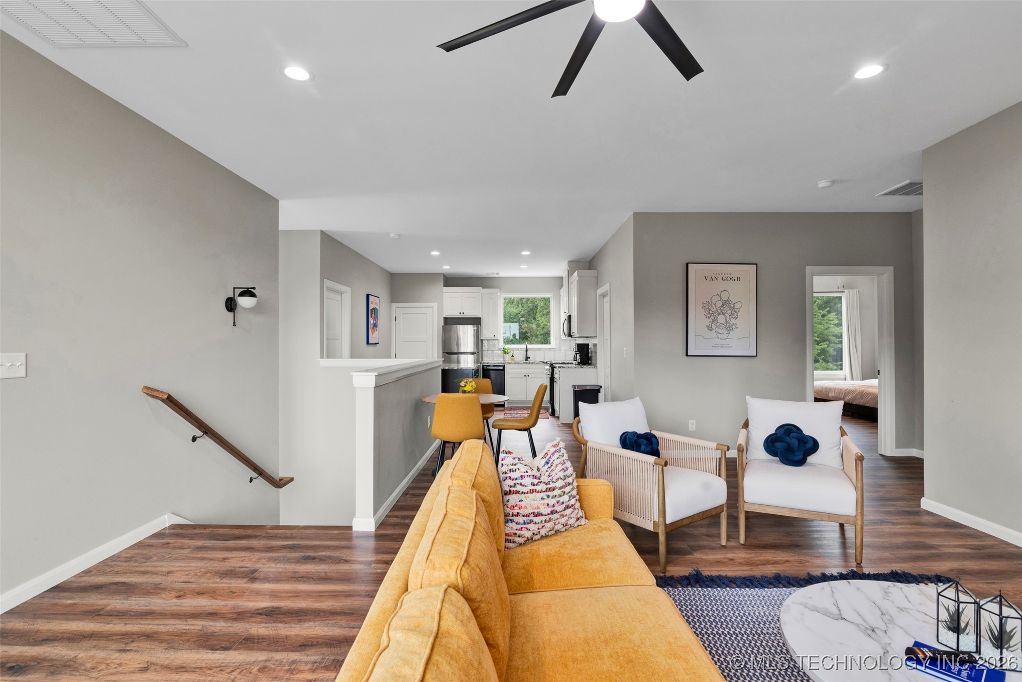 726 E Tecumseh Street Property Photo 7