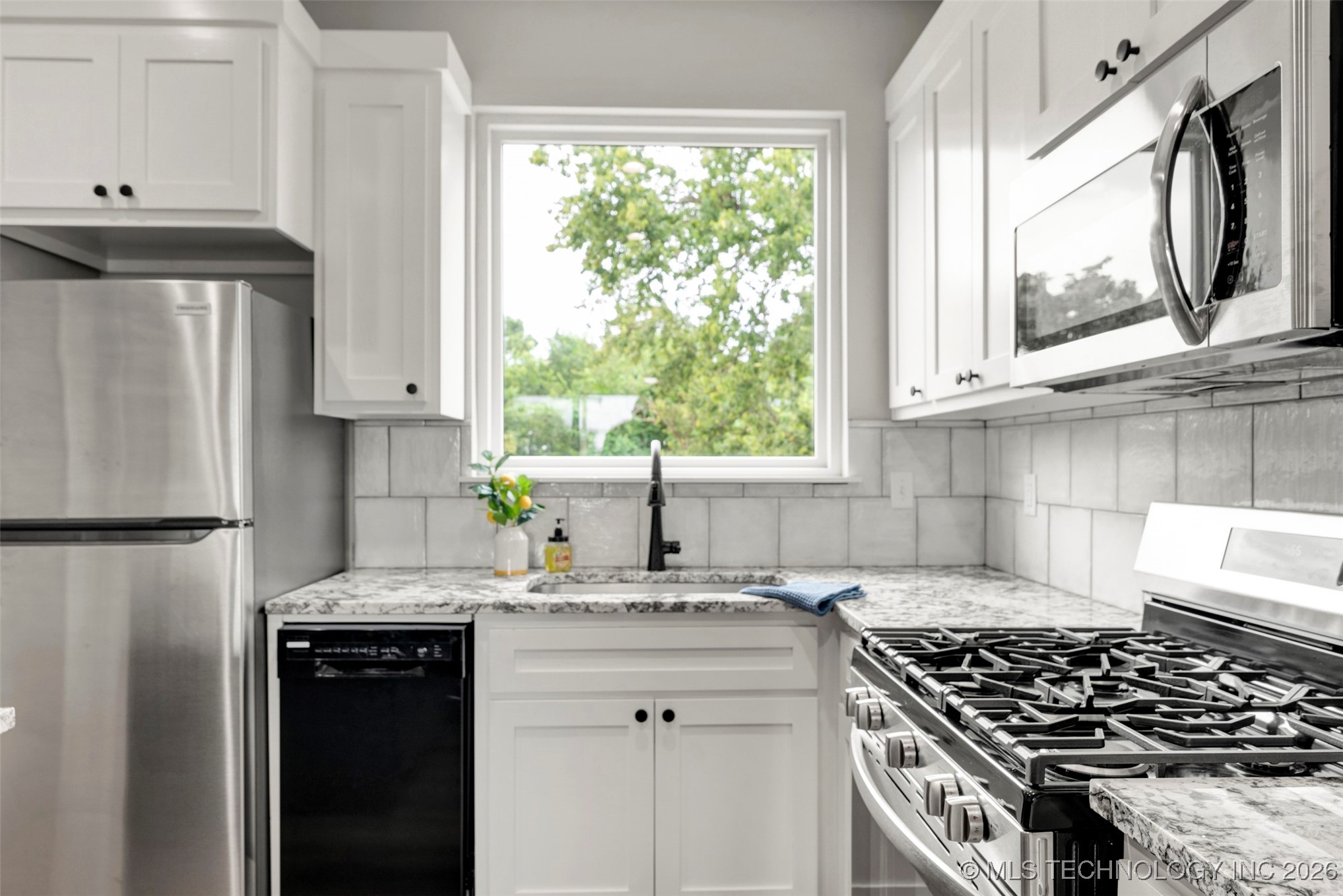 726 E Tecumseh Street Property Photo 12