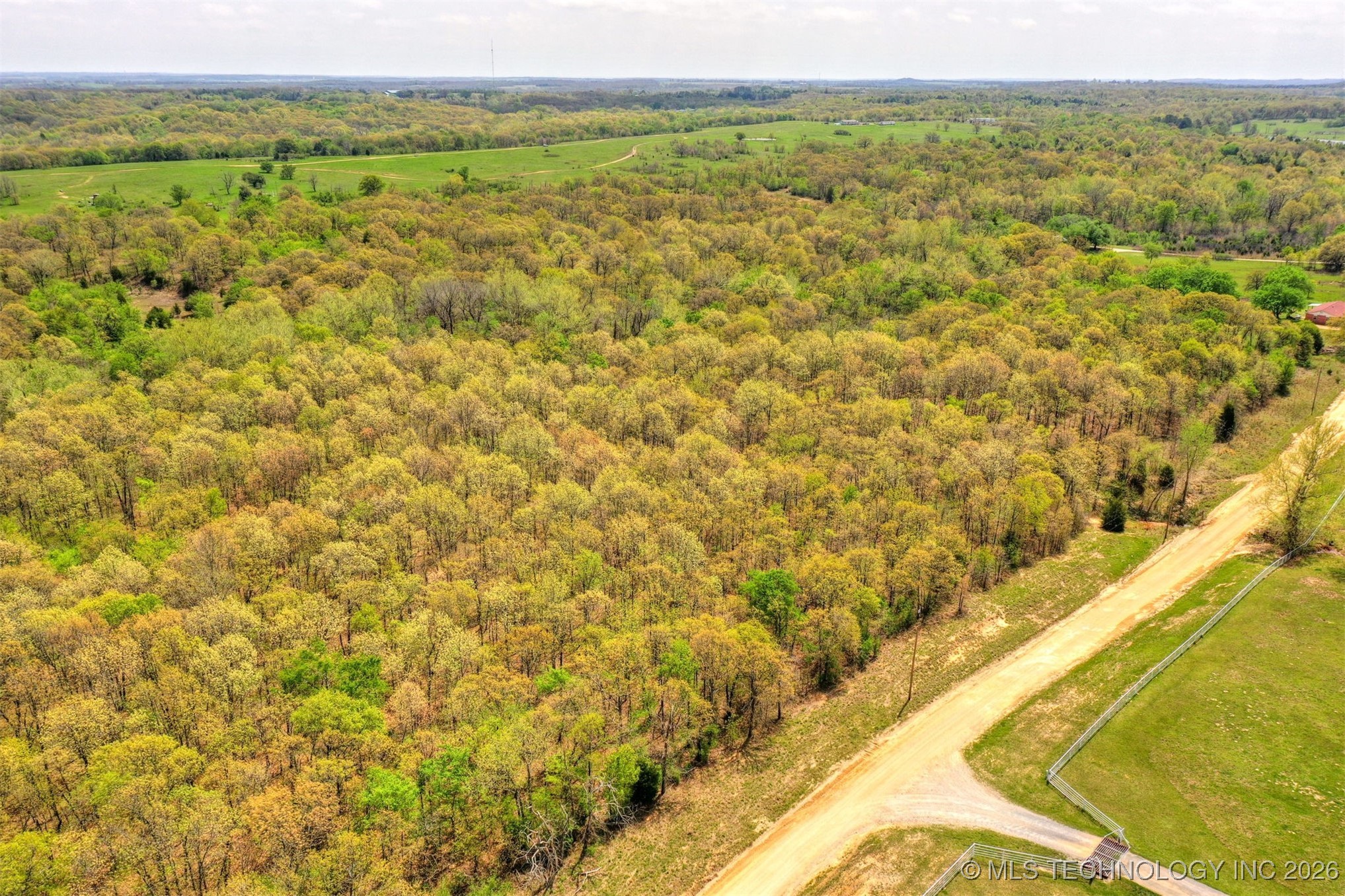 4 N 364 Road Property Photo 3