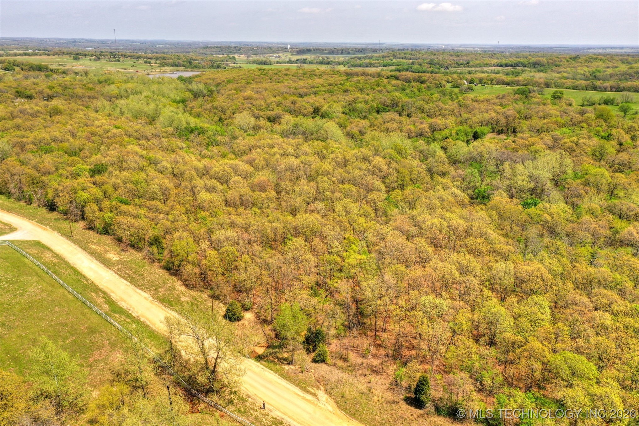 4 N 364 Road Property Photo 9