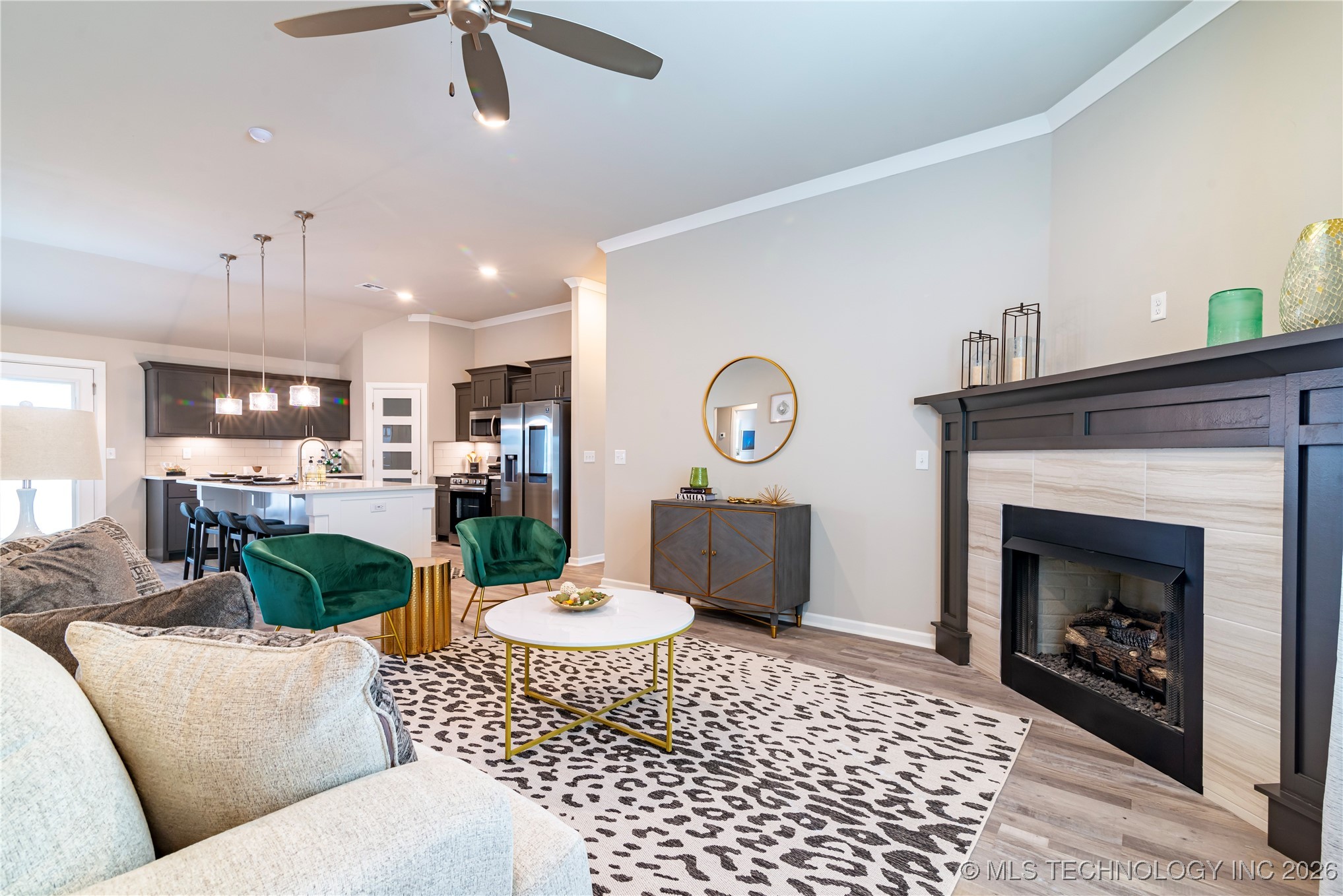 1403 E 150th Place S Property Photo 8