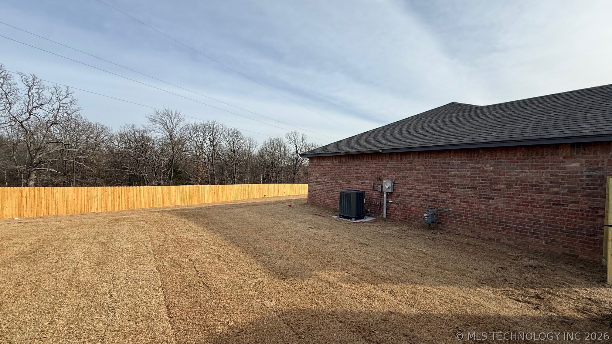 15027 S Poplar Place Property Photo 7