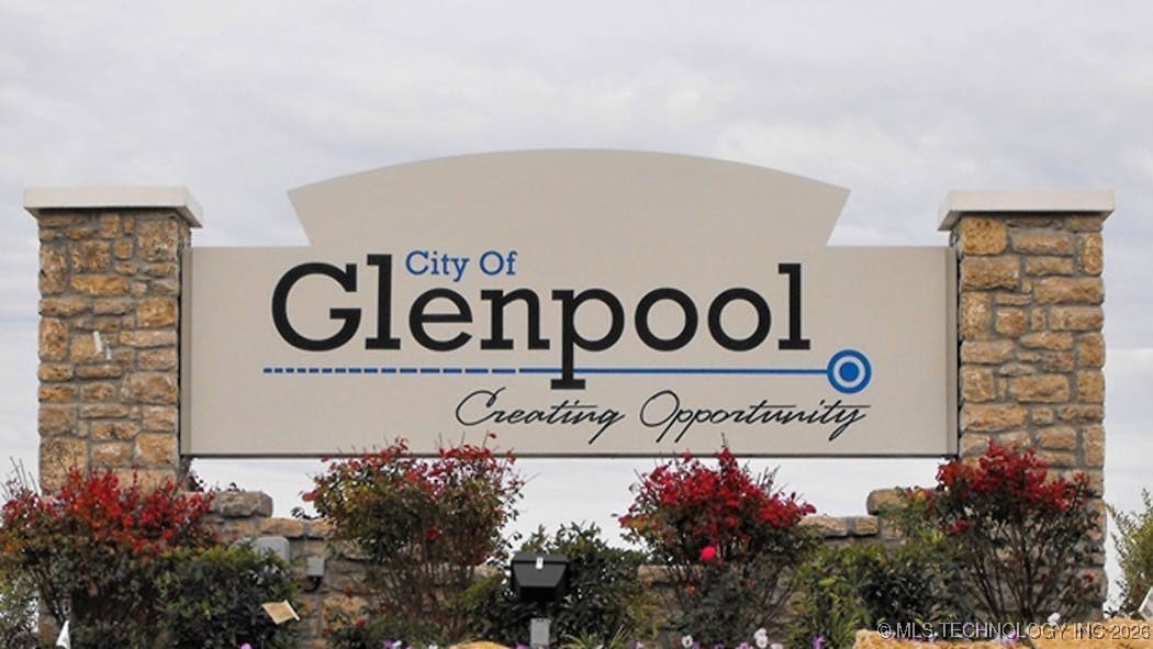 15027 S Poplar Place Property Photo 10