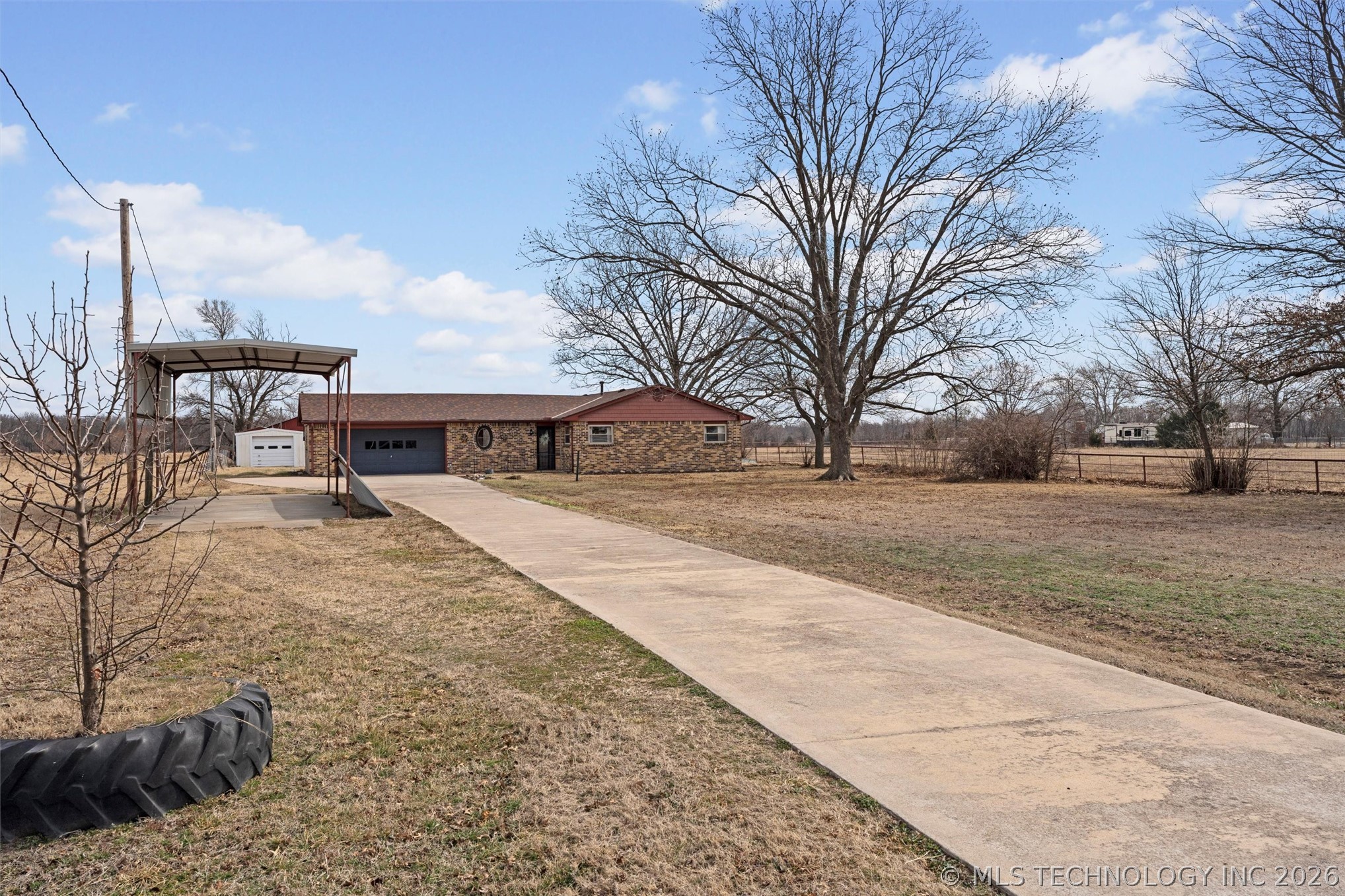 13700 N 3980 Road Property Photo 3