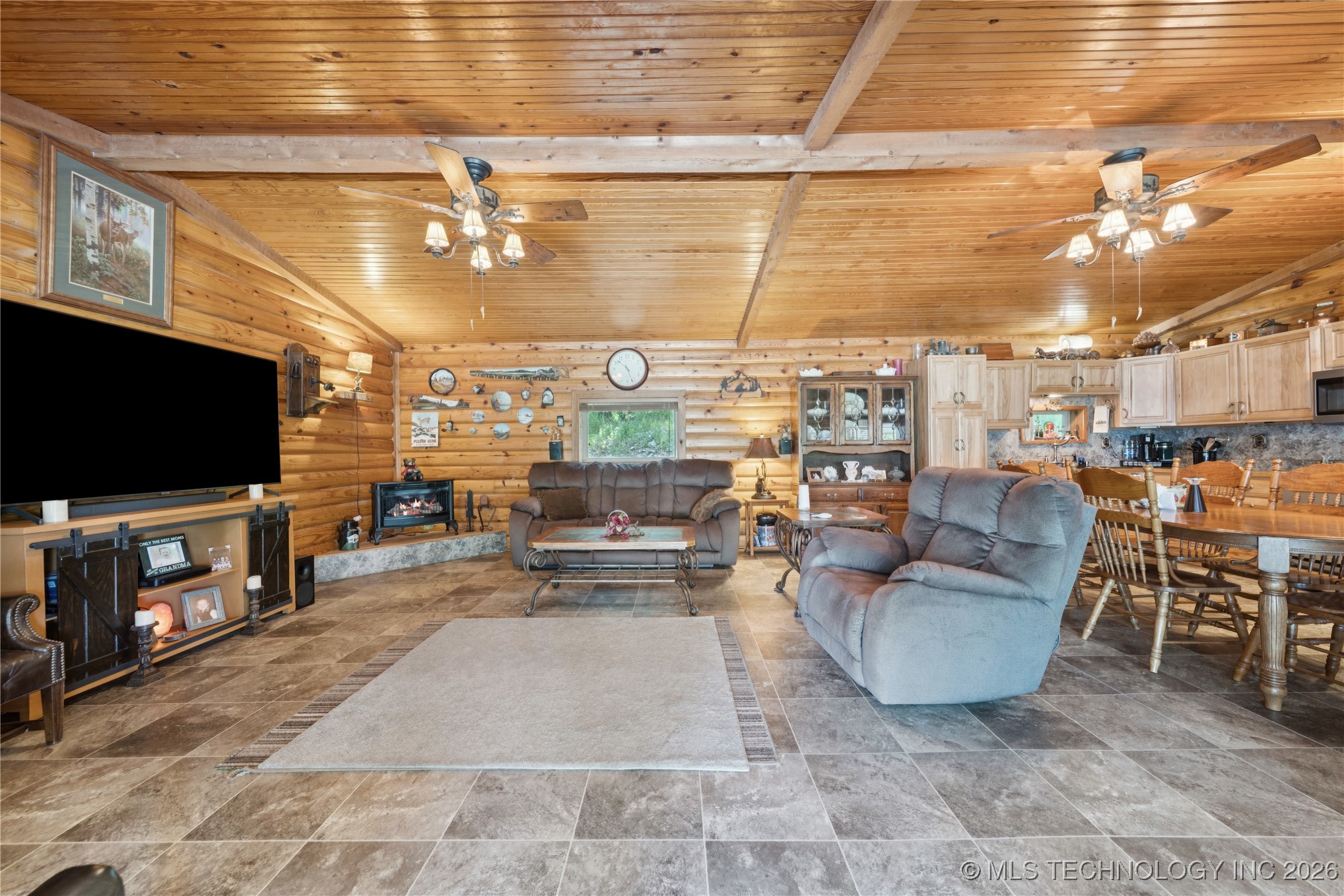 58 Seminole Trail Property Photo 5