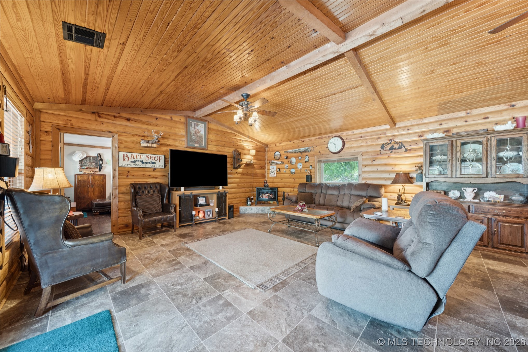 58 Seminole Trail Property Photo 7