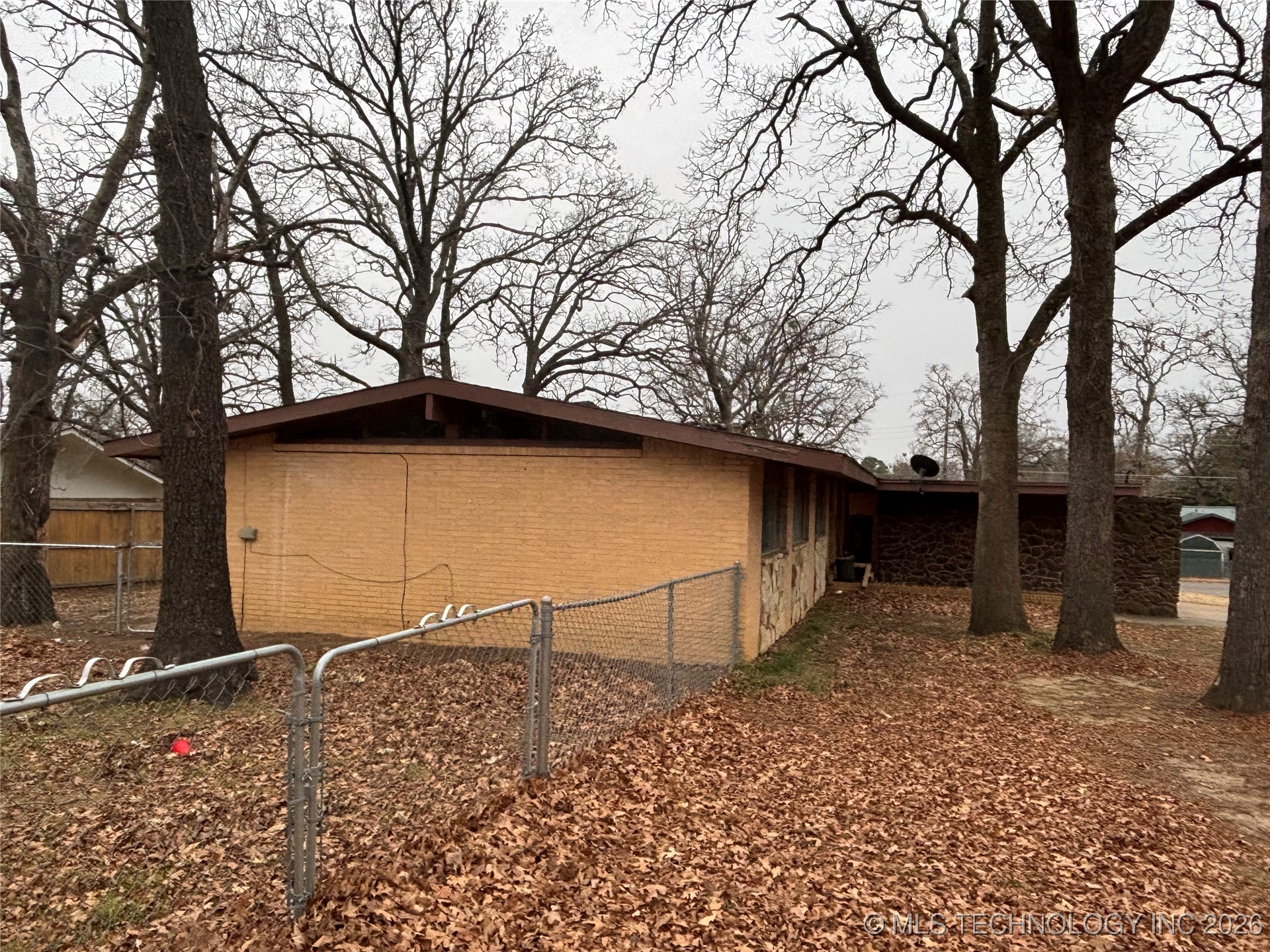 1010 Waco Property Photo 11