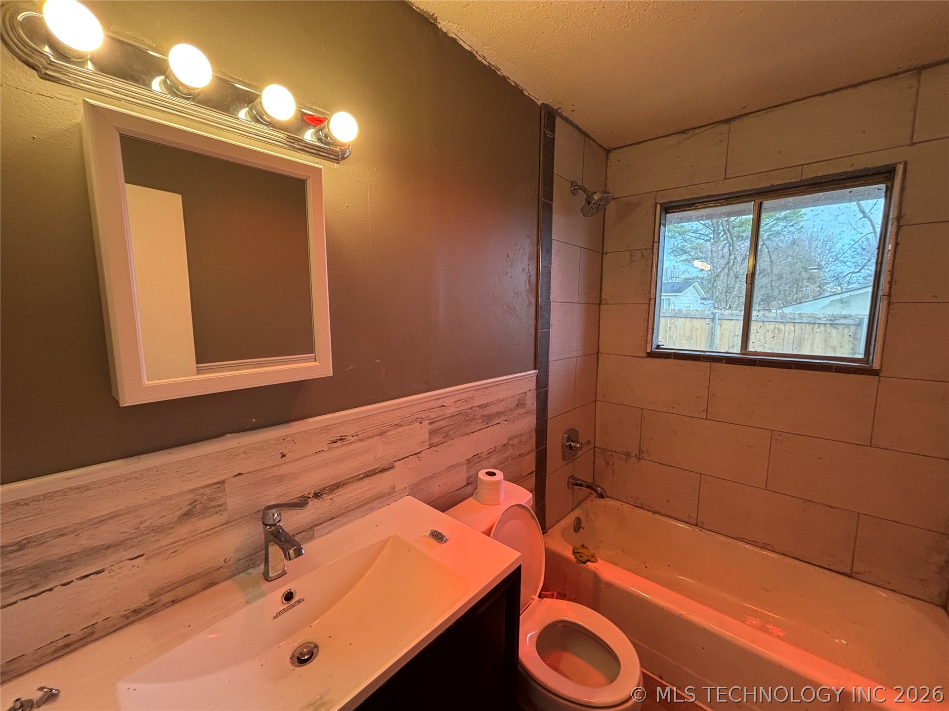 1010 Waco Property Photo 33