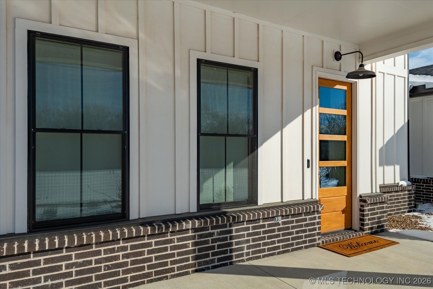 22800 N 3972 Drive Property Photo 4