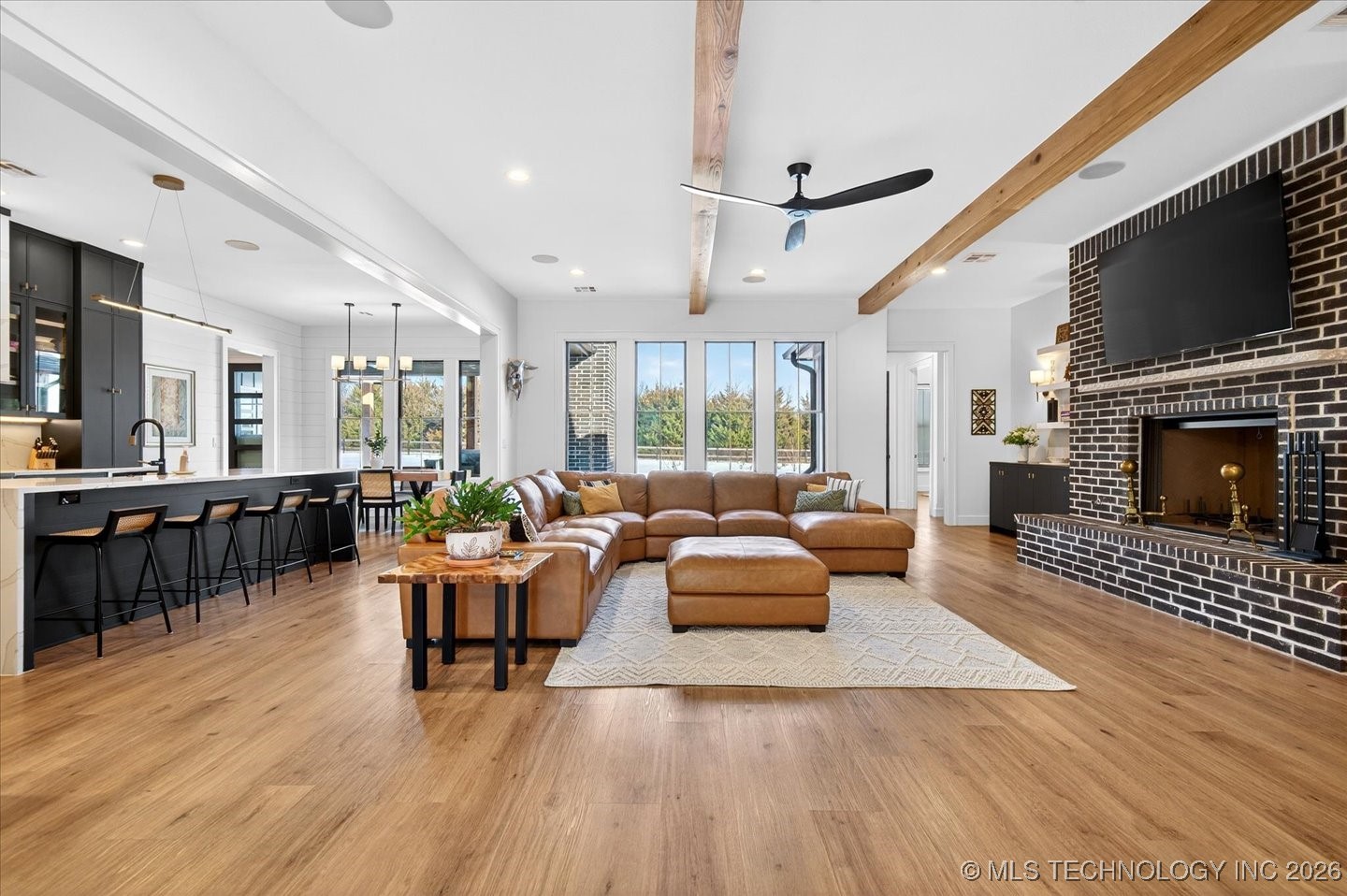 22800 N 3972 Drive Property Photo 11