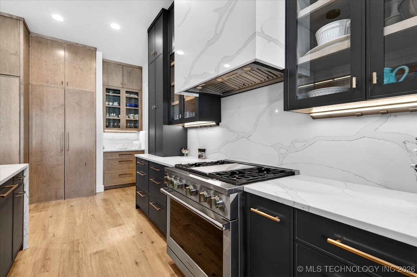 22800 N 3972 Drive Property Photo 19