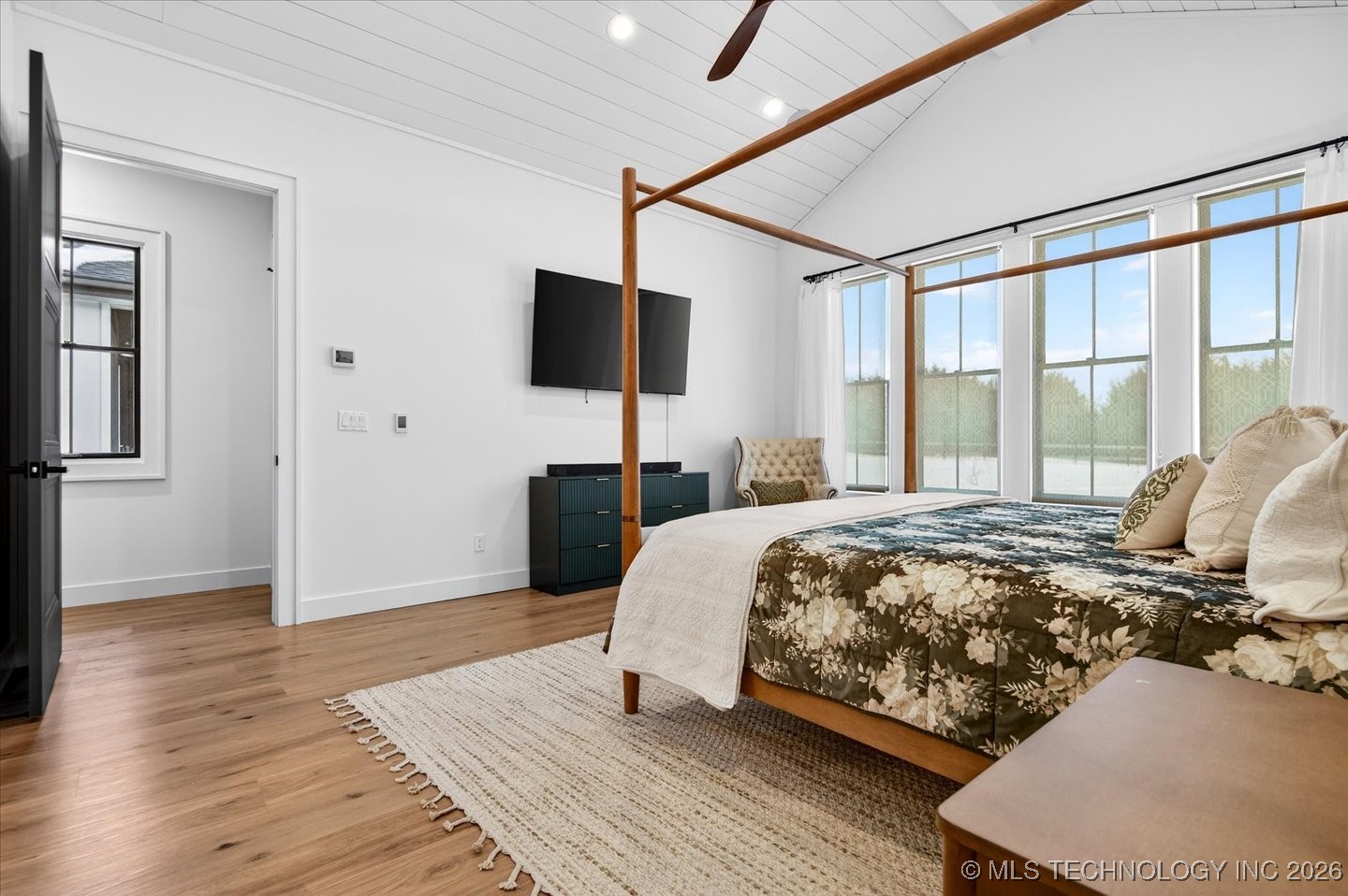 22800 N 3972 Drive Property Photo 32