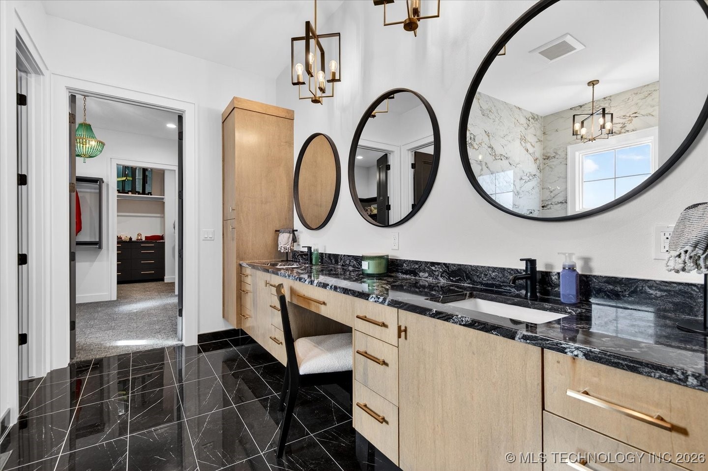 22800 N 3972 Drive Property Photo 34