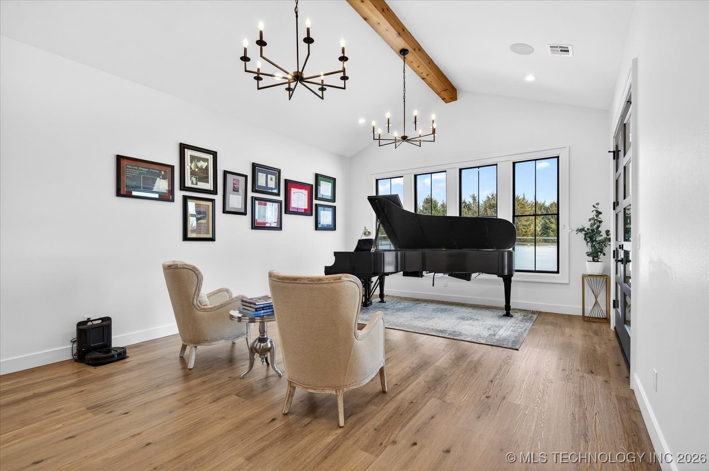 22800 N 3972 Drive Property Photo 40