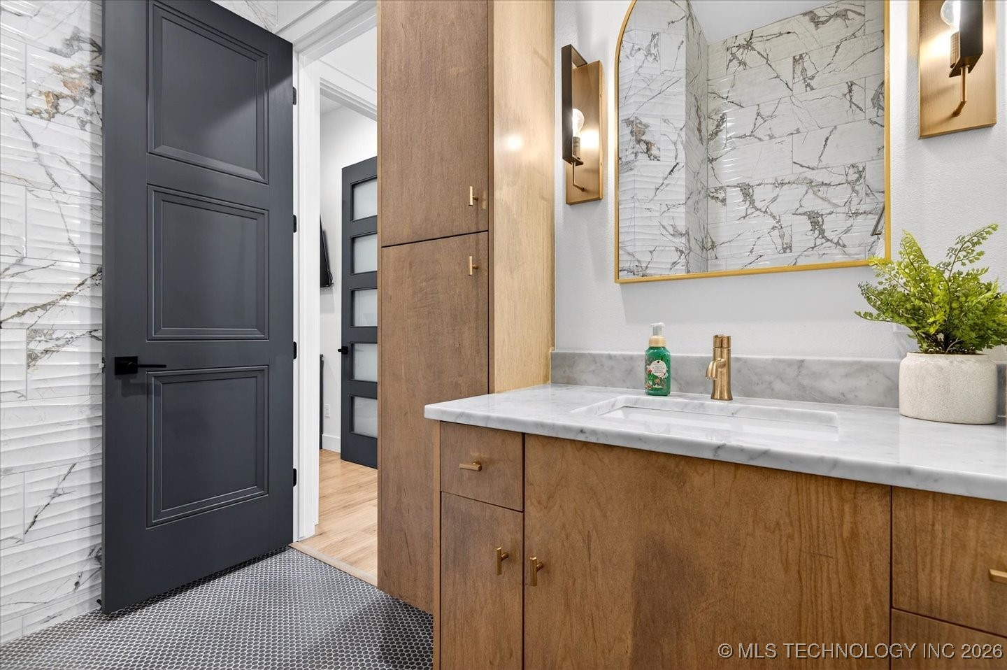 22800 N 3972 Drive Property Photo 47