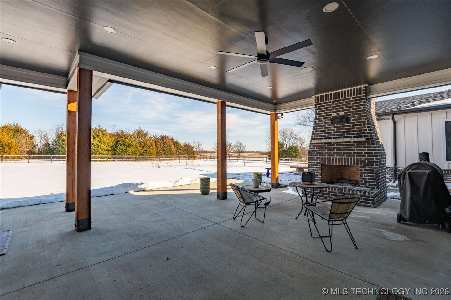 22800 N 3972 Drive Property Photo 69