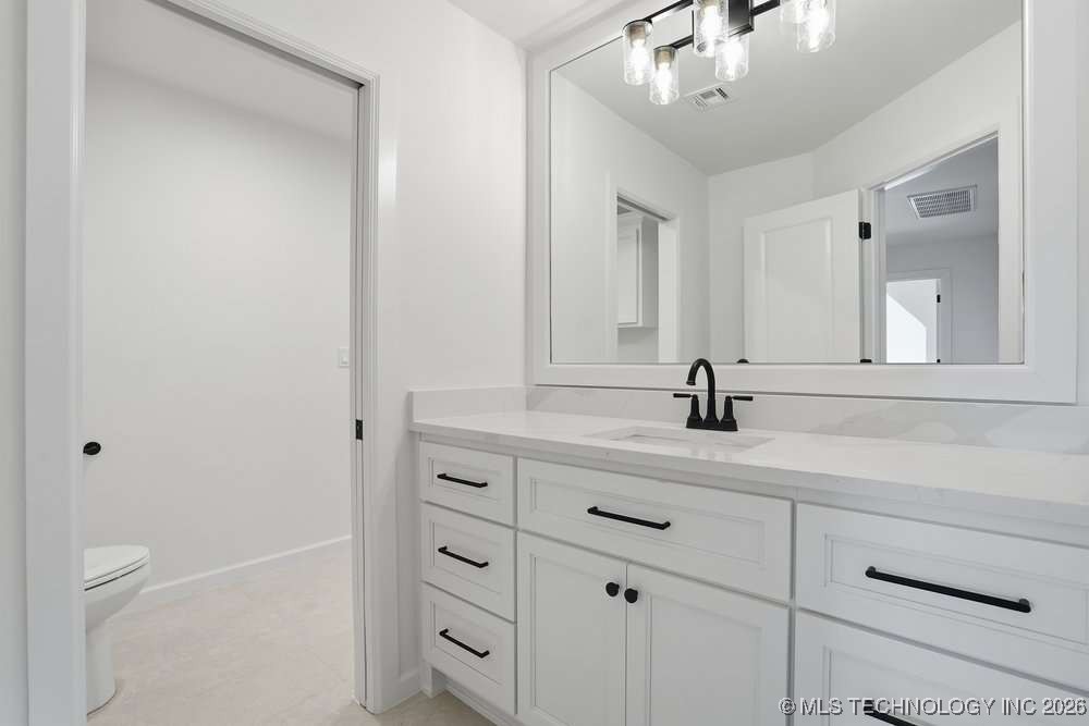 16805 E 43rd Street Property Photo 24