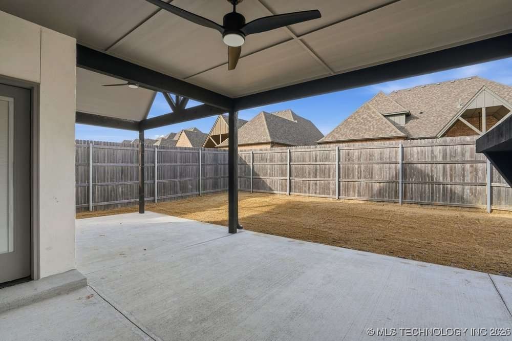 16805 E 43rd Street Property Photo 49