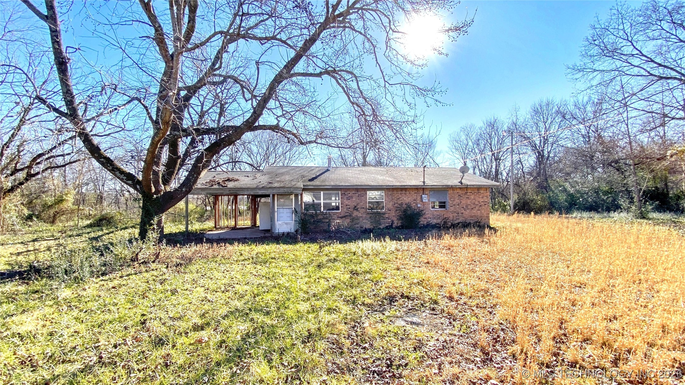 465880 E 861 Road Property Photo 1