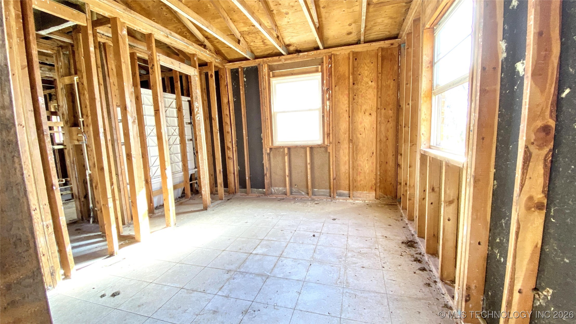 465880 E 861 Road Property Photo 8