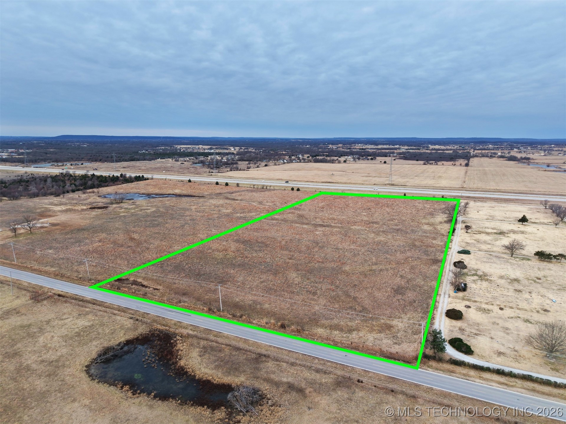 000 N Yale Avenue Property Photo 3