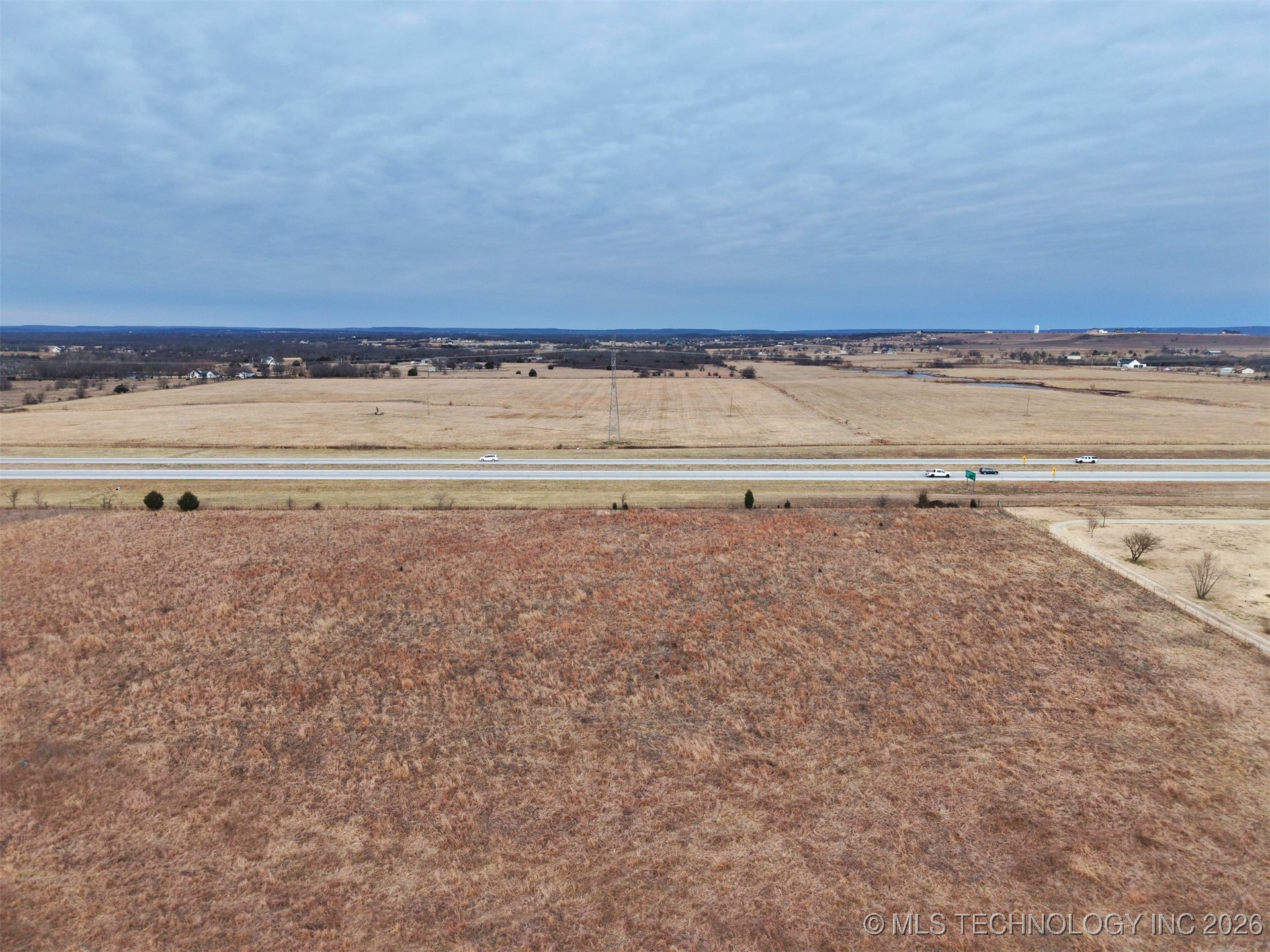 000 N Yale Avenue Property Photo 6