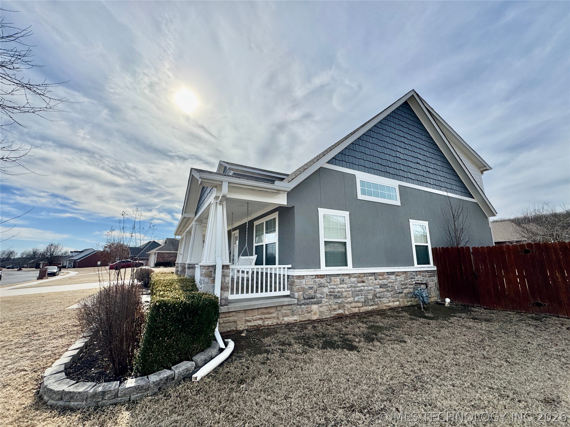 3722 Lexington Avenue Property Photo 7