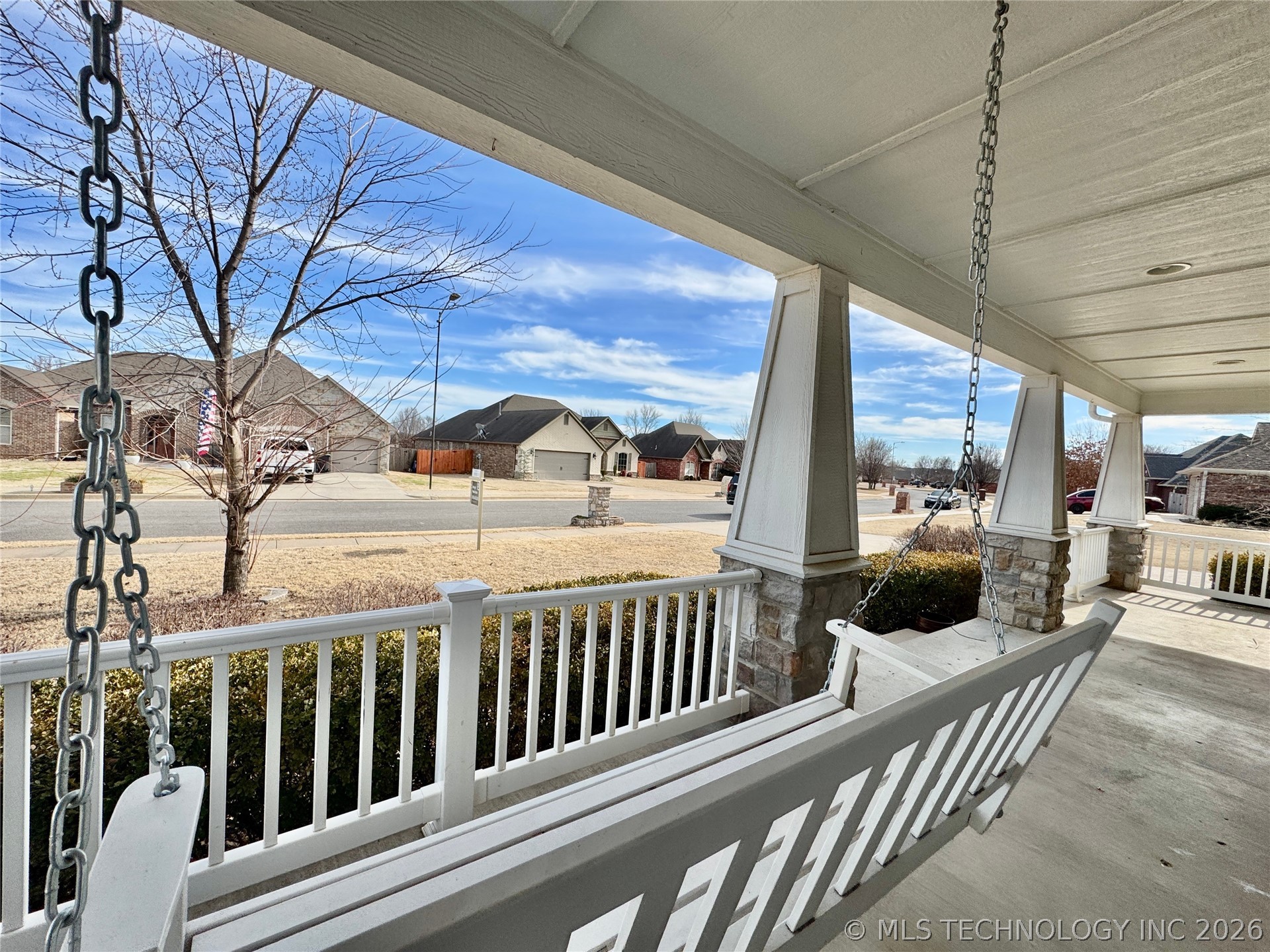 3722 Lexington Avenue Property Photo 9