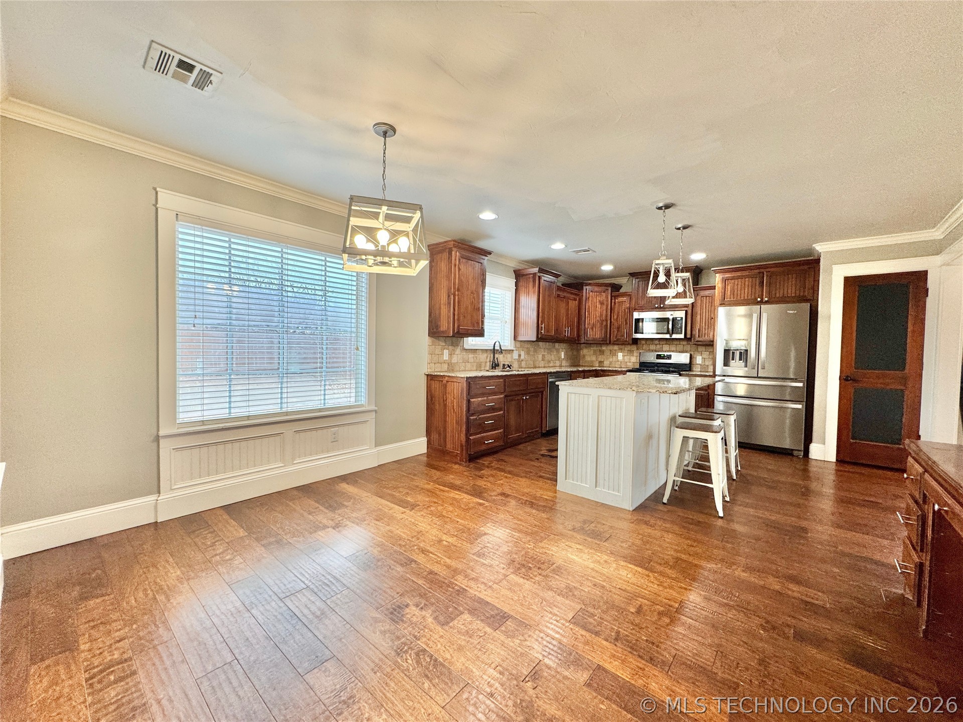 3722 Lexington Avenue Property Photo 20