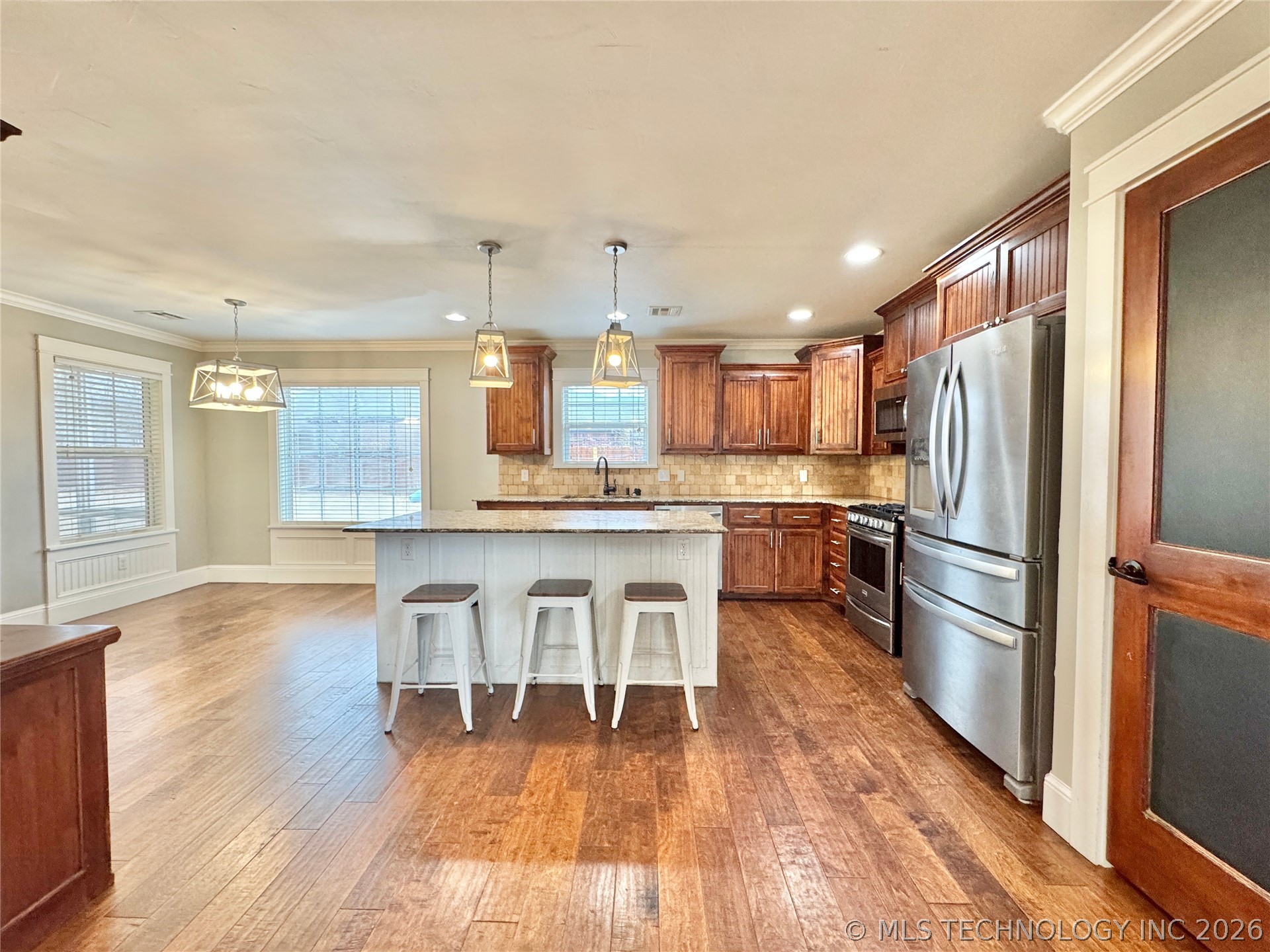 3722 Lexington Avenue Property Photo 28