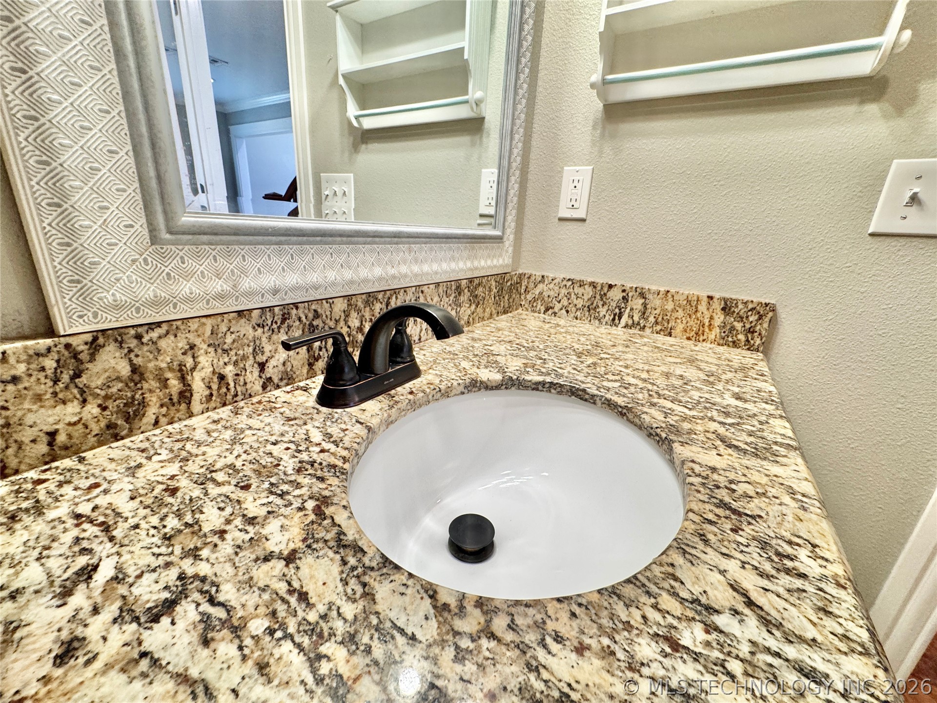 3722 Lexington Avenue Property Photo 38