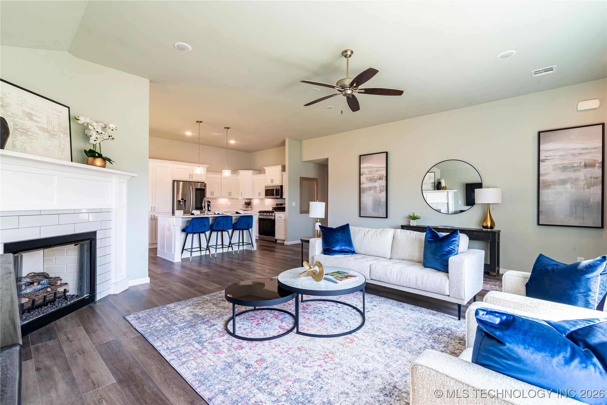 15203 E 40th Place S Property Photo 9