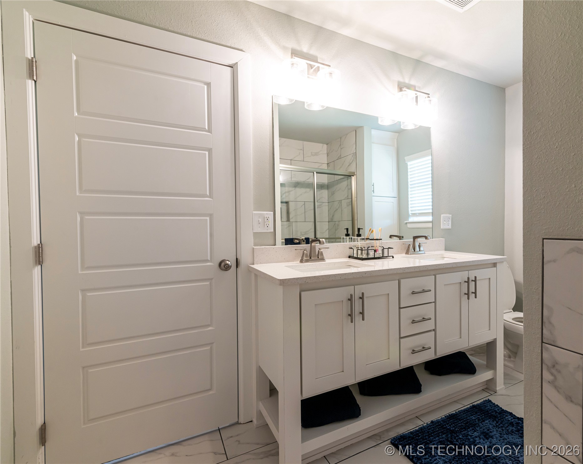 15203 E 40th Place S Property Photo 16