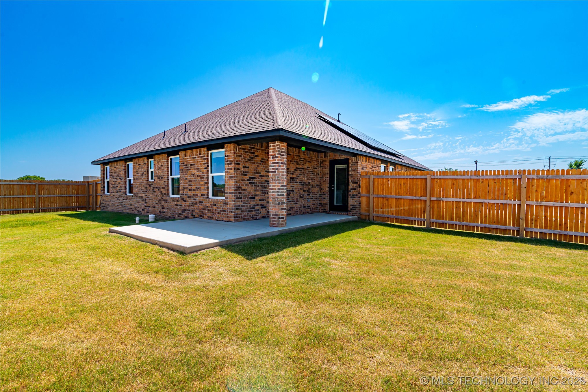 15203 E 40th Place S Property Photo 25