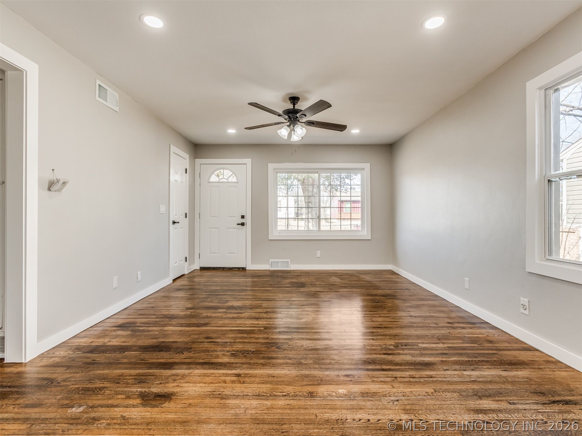 4303 N Frankfort Place Property Photo 11