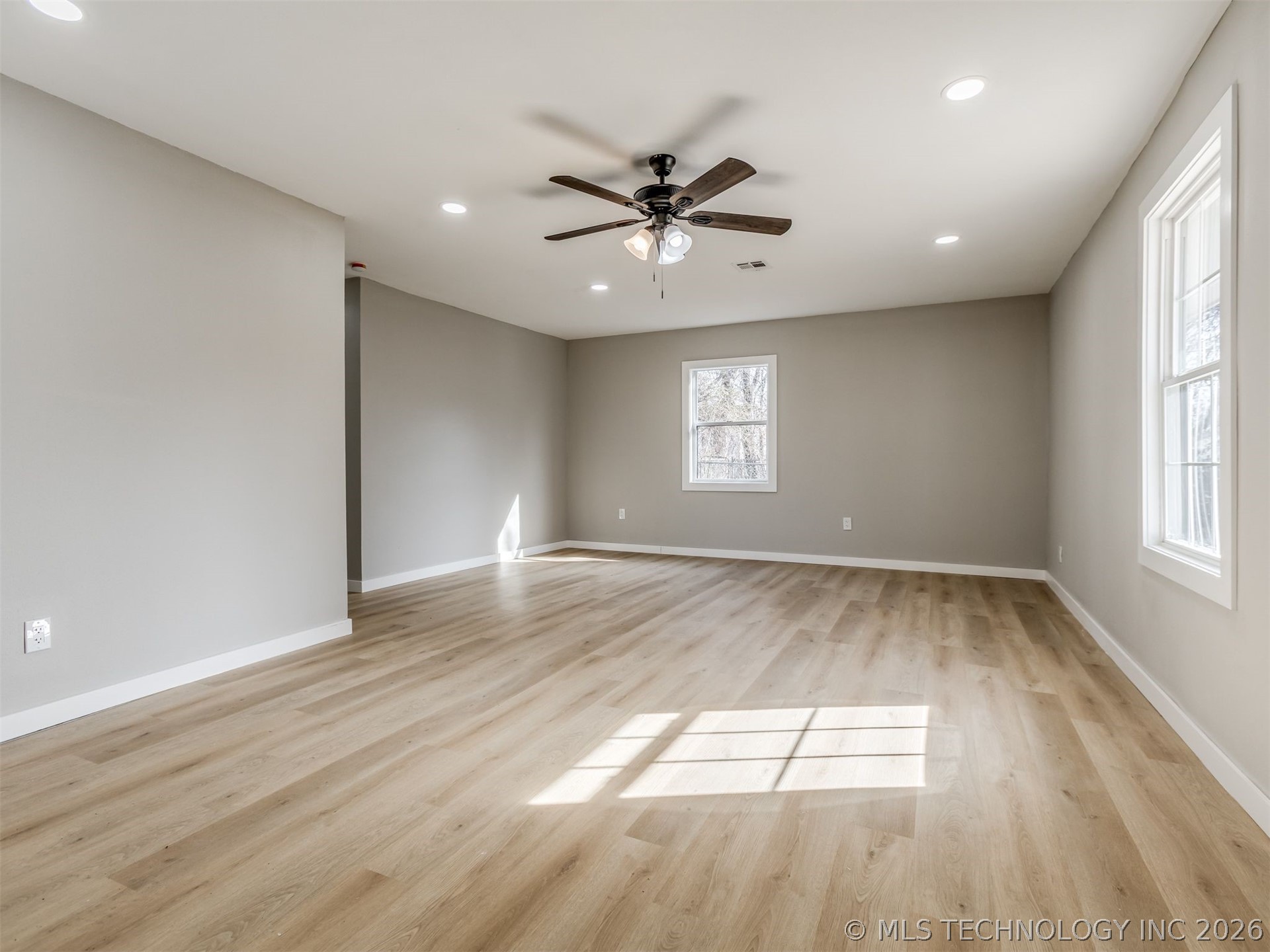 4303 N Frankfort Place Property Photo 22