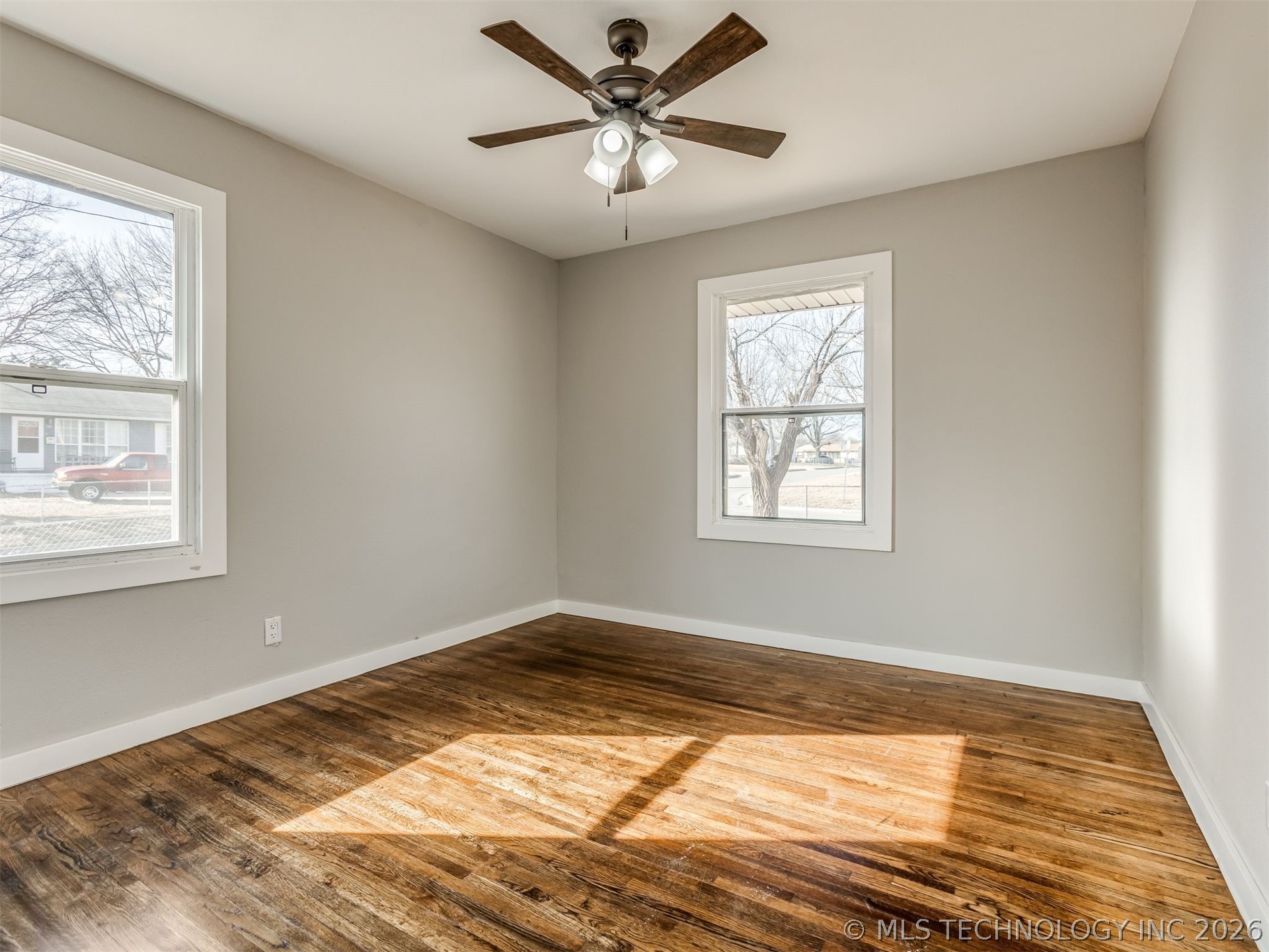 4303 N Frankfort Place Property Photo 29