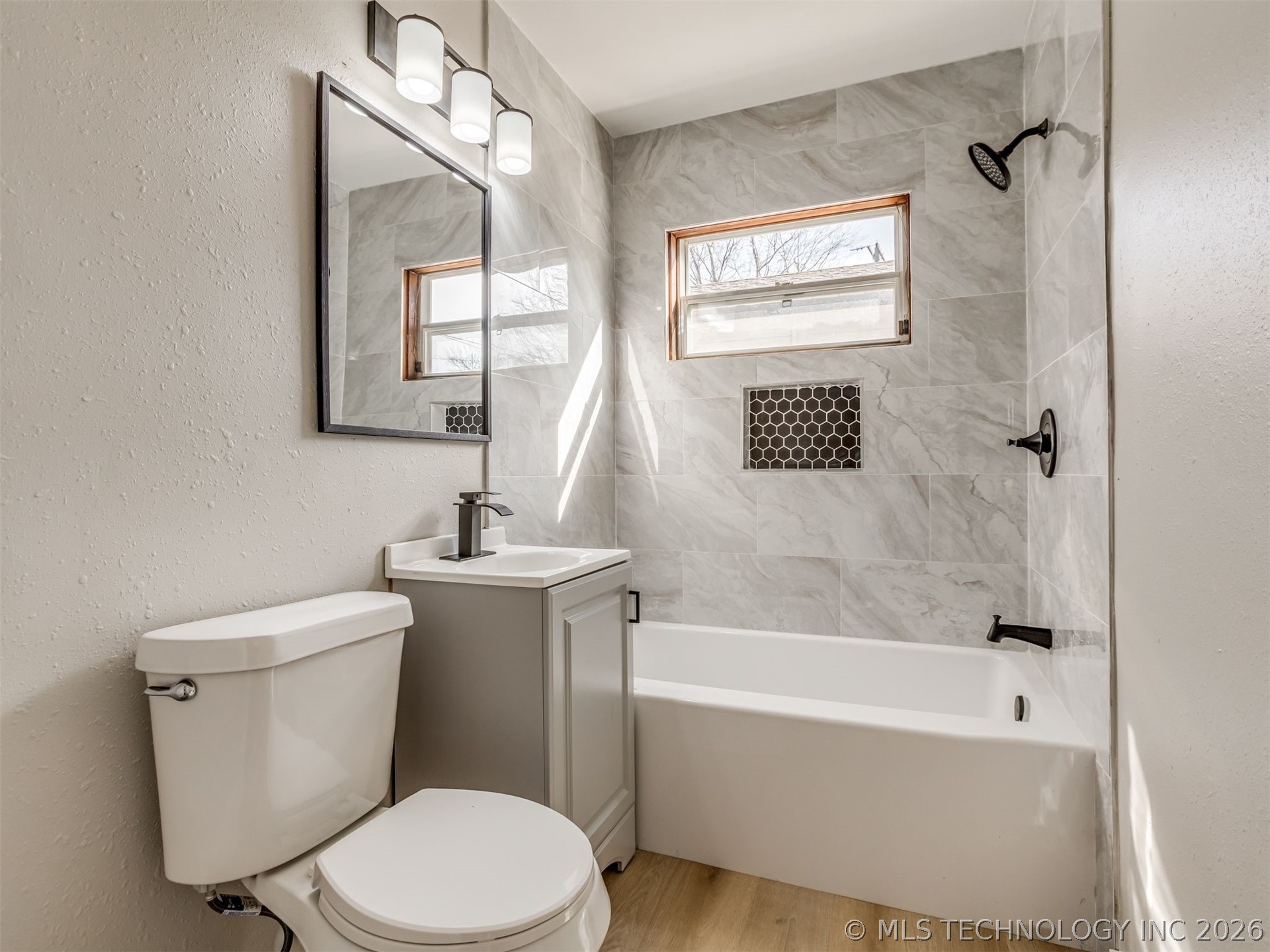 4303 N Frankfort Place Property Photo 31