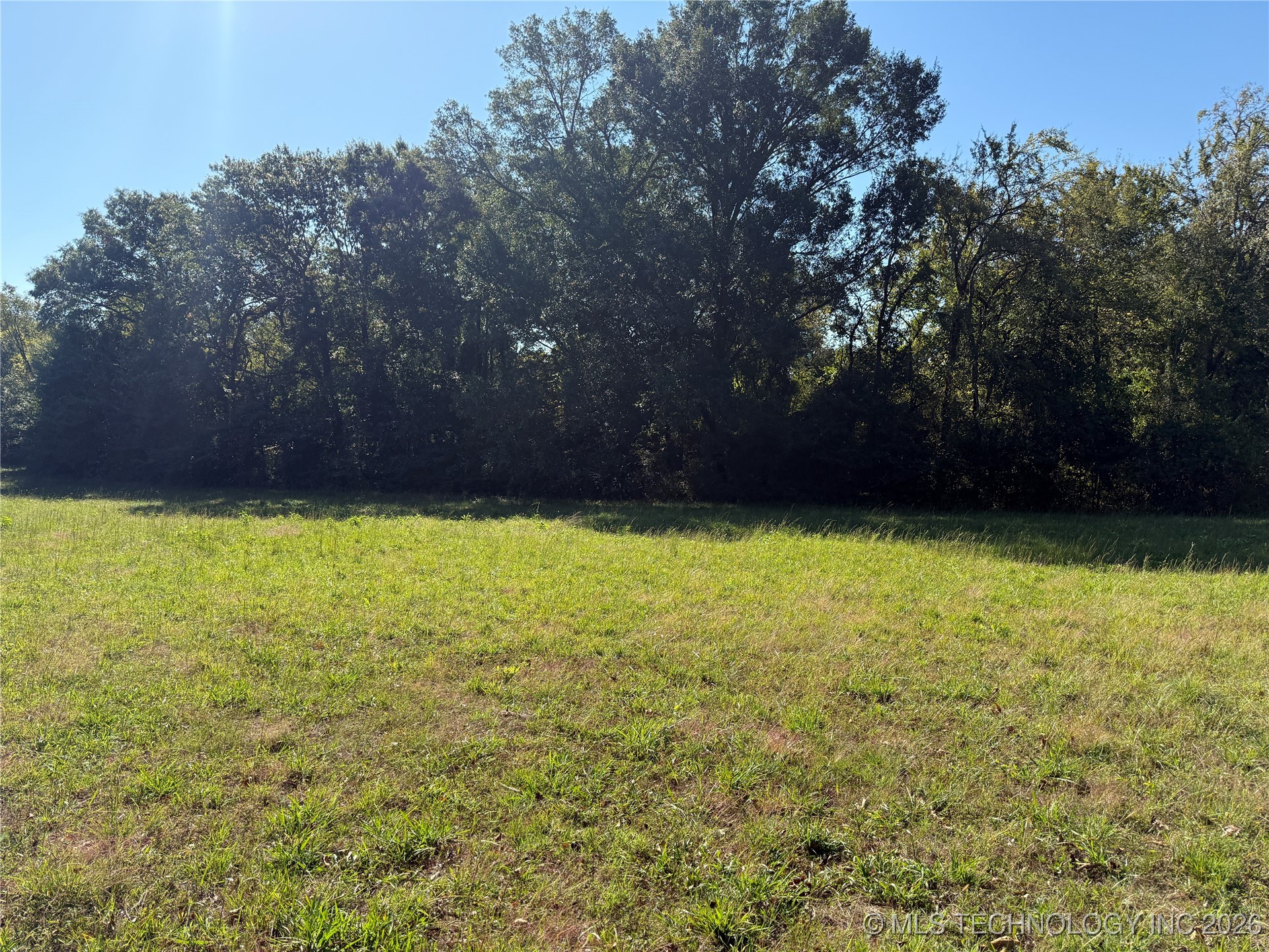 468504 E 1080 Road Property Photo 3