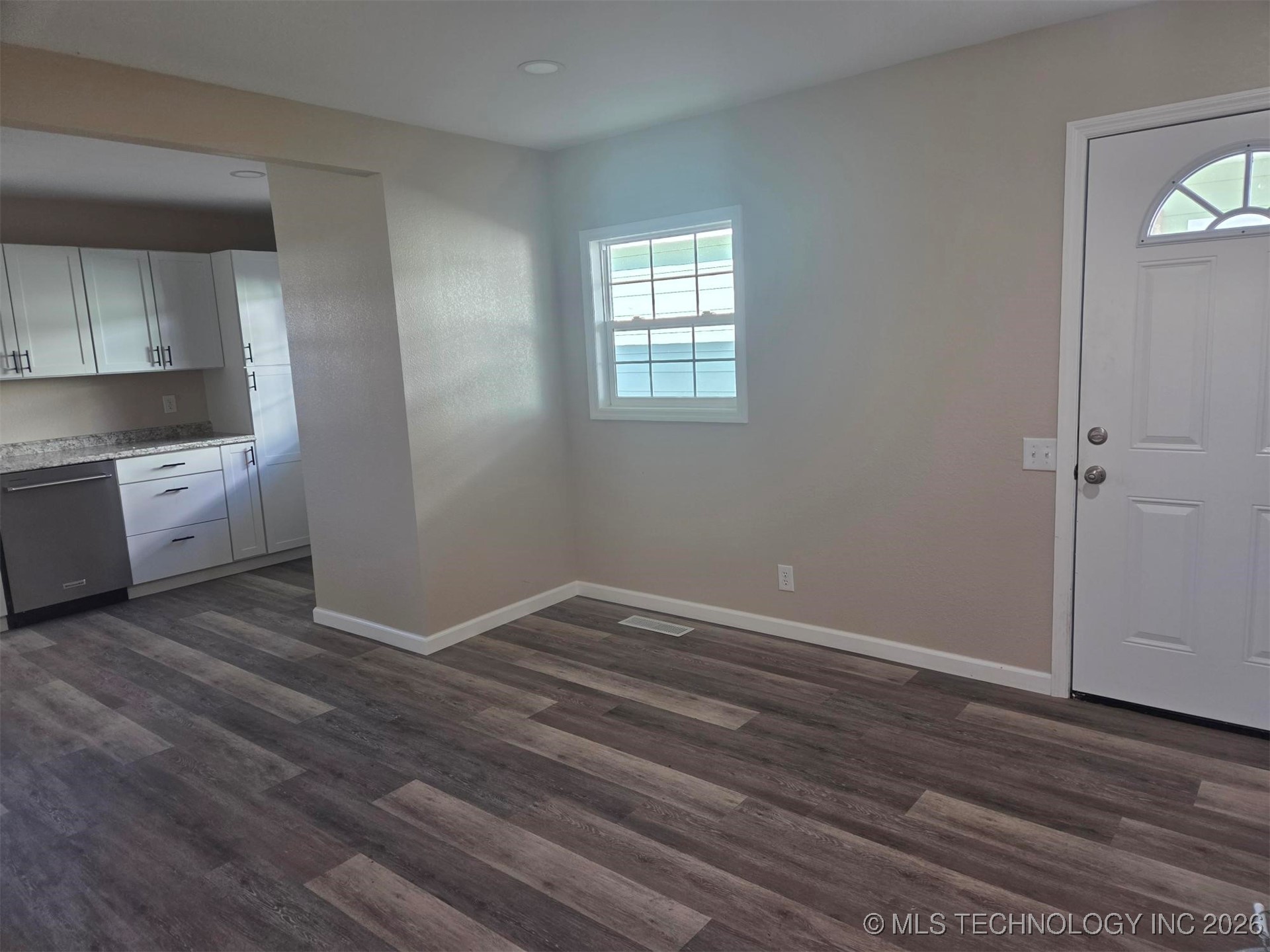 117 Mockingbird Lane Property Photo 3