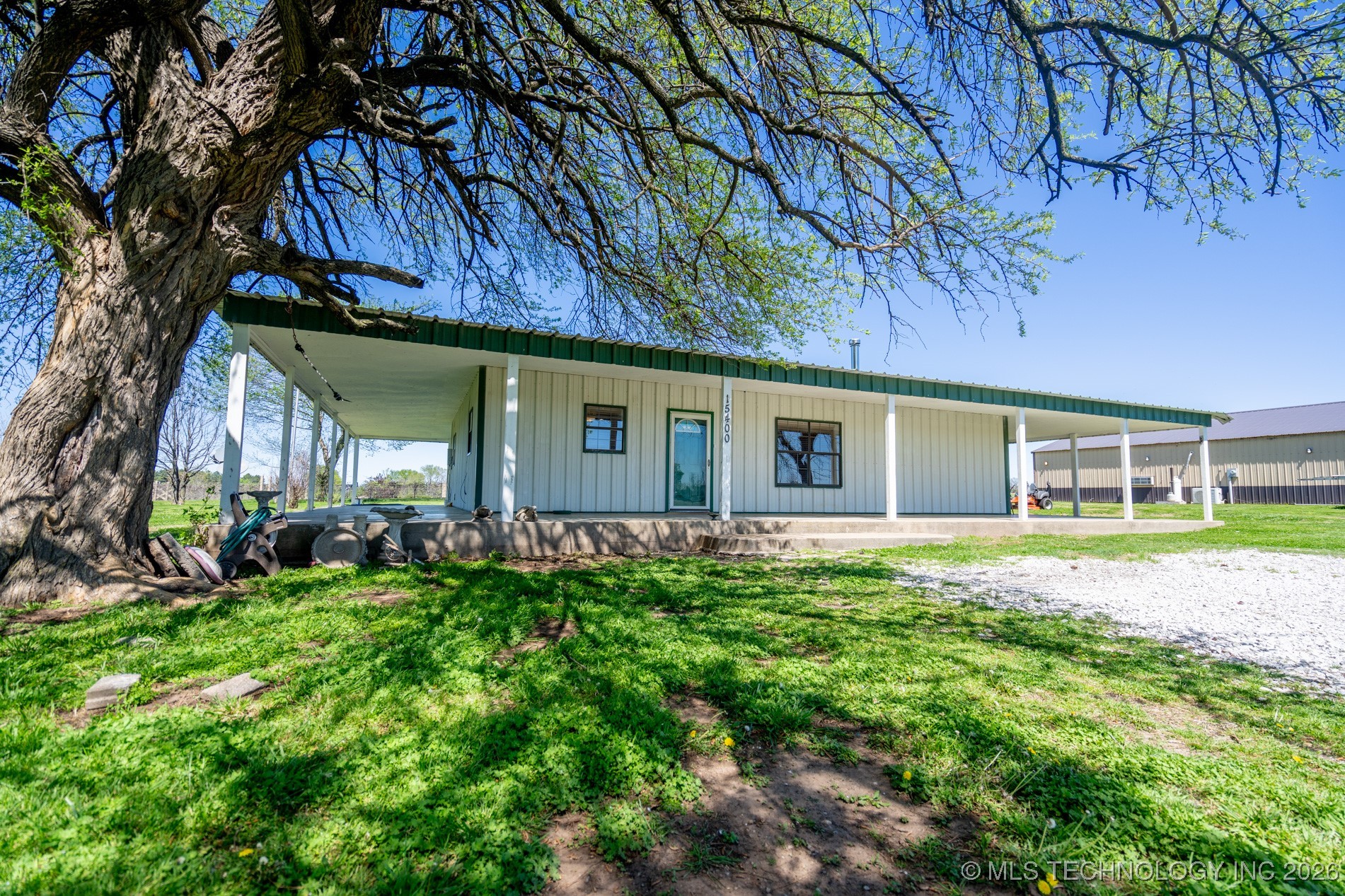 15400 S Highway 64 Property Photo 1